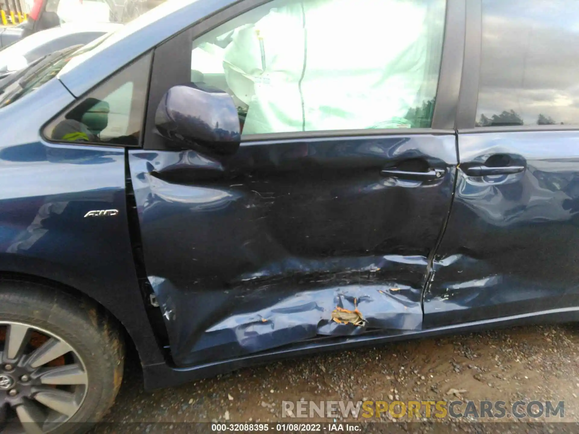 6 Photograph of a damaged car 5TDJZ3DC6KS209968 TOYOTA SIENNA 2019