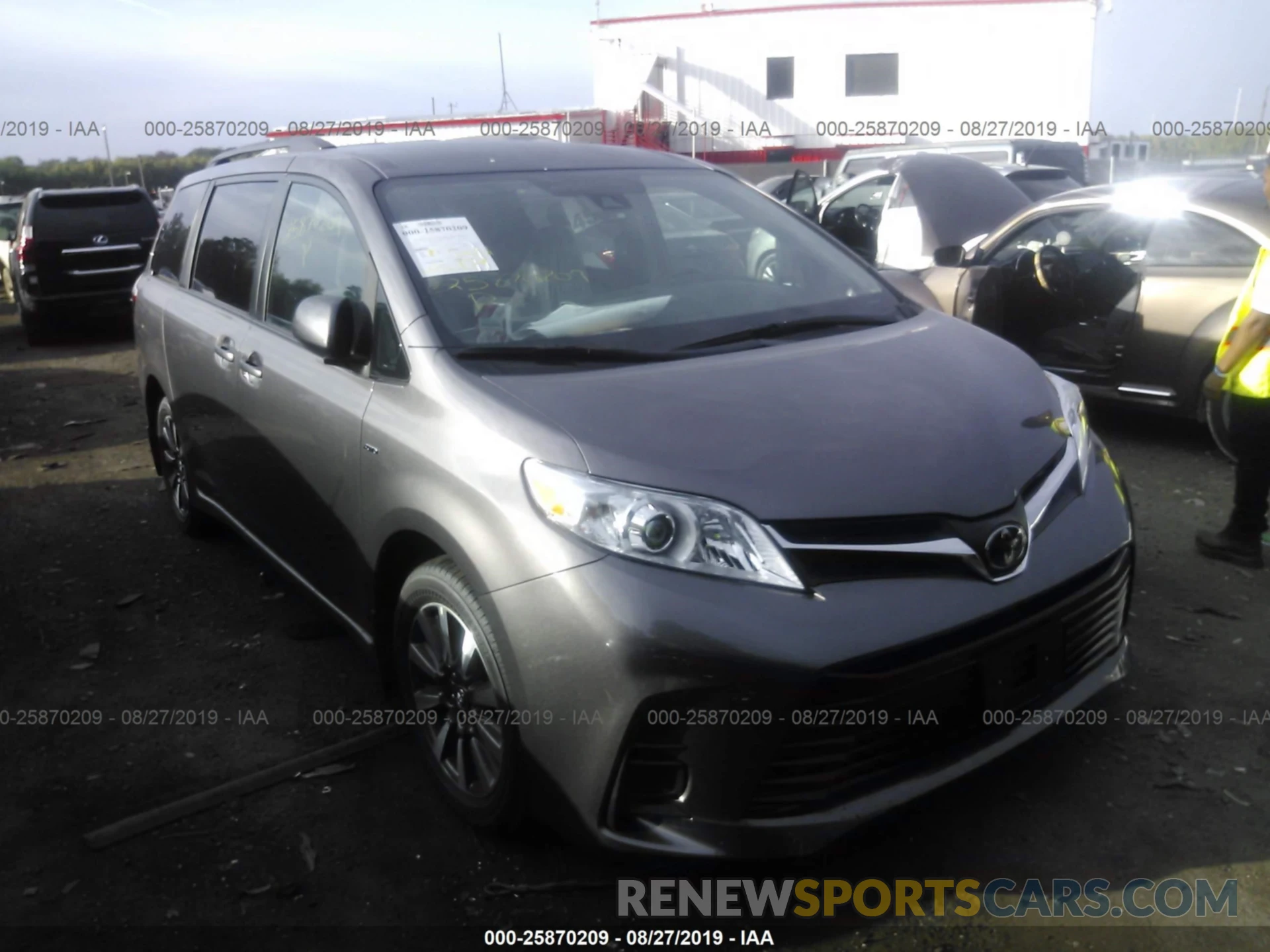 1 Фотография поврежденного автомобиля 5TDJZ3DC6KS220291 TOYOTA SIENNA 2019