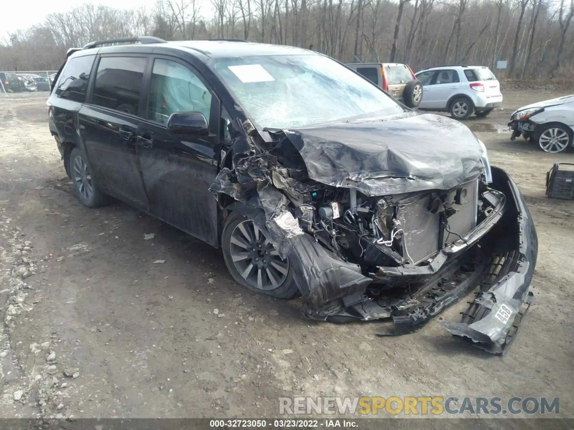 1 Photograph of a damaged car 5TDJZ3DC7KS222535 TOYOTA SIENNA 2019