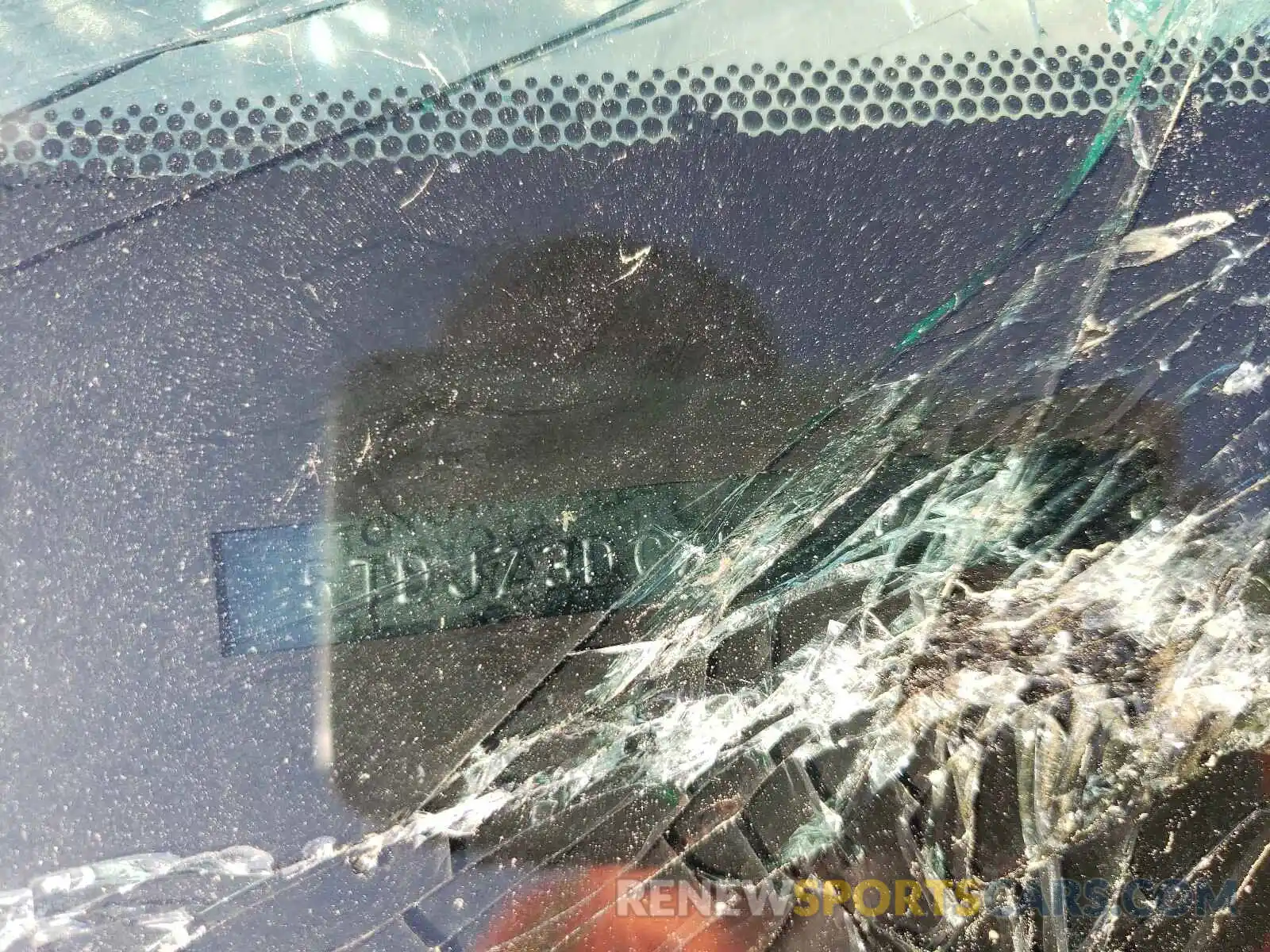 10 Photograph of a damaged car 5TDJZ3DC7KS224690 TOYOTA SIENNA 2019