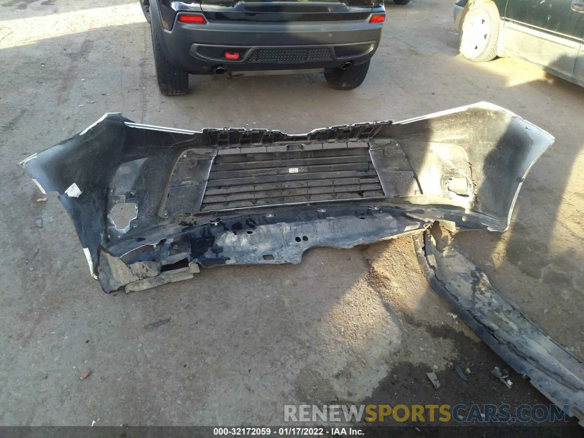 12 Photograph of a damaged car 5TDJZ3DC9KS226439 TOYOTA SIENNA 2019