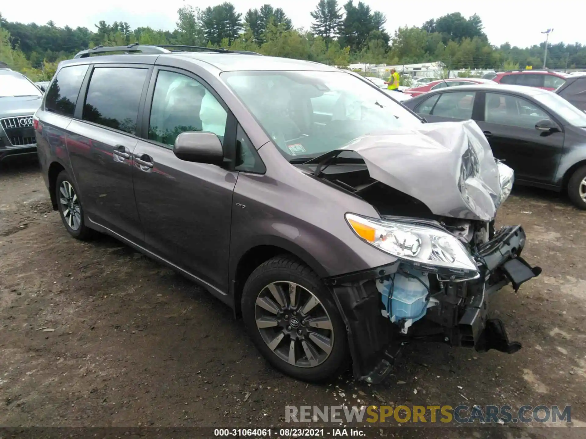 1 Photograph of a damaged car 5TDJZ3DCXKS221069 TOYOTA SIENNA 2019