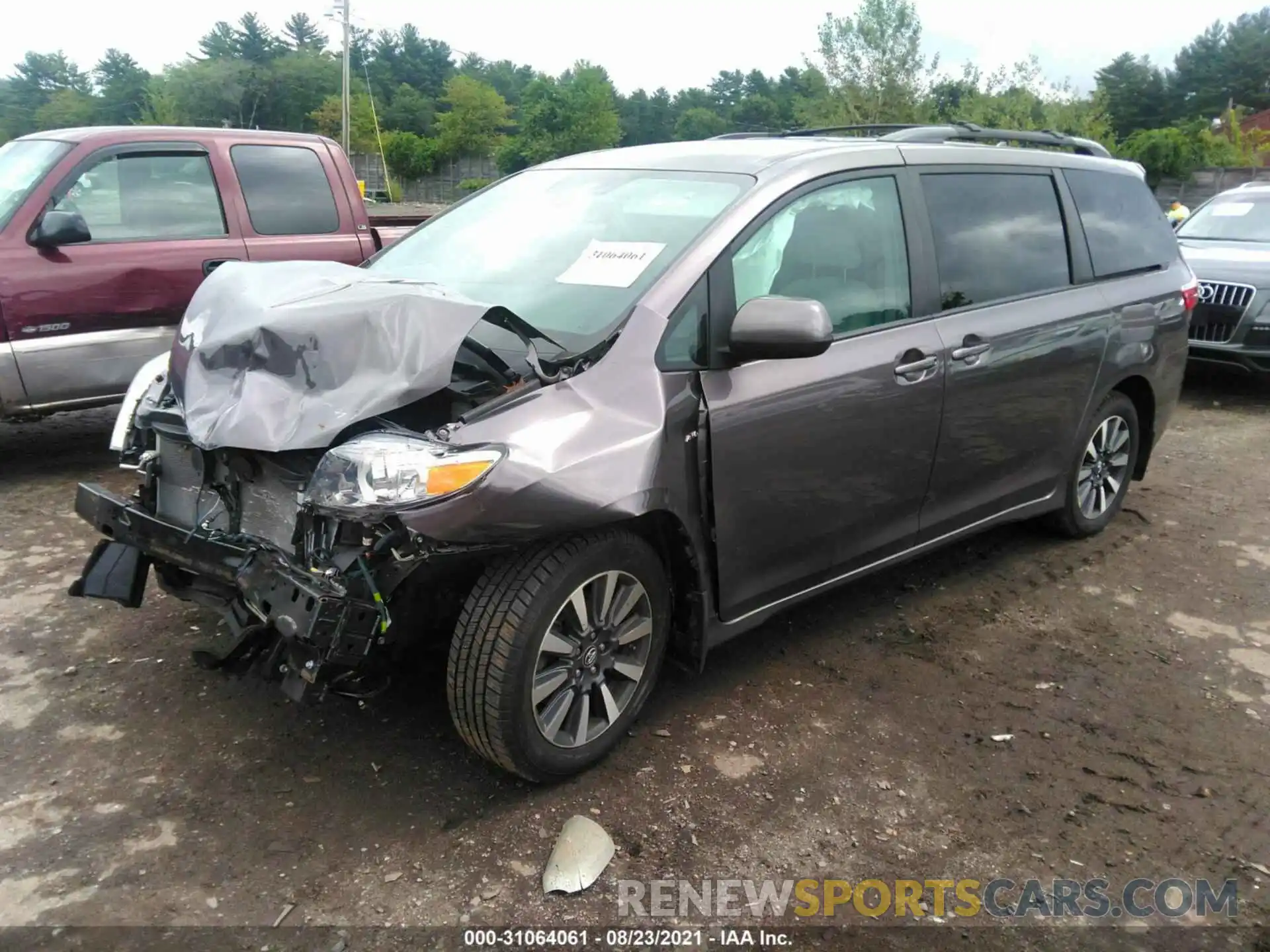 2 Фотография поврежденного автомобиля 5TDJZ3DCXKS221069 TOYOTA SIENNA 2019