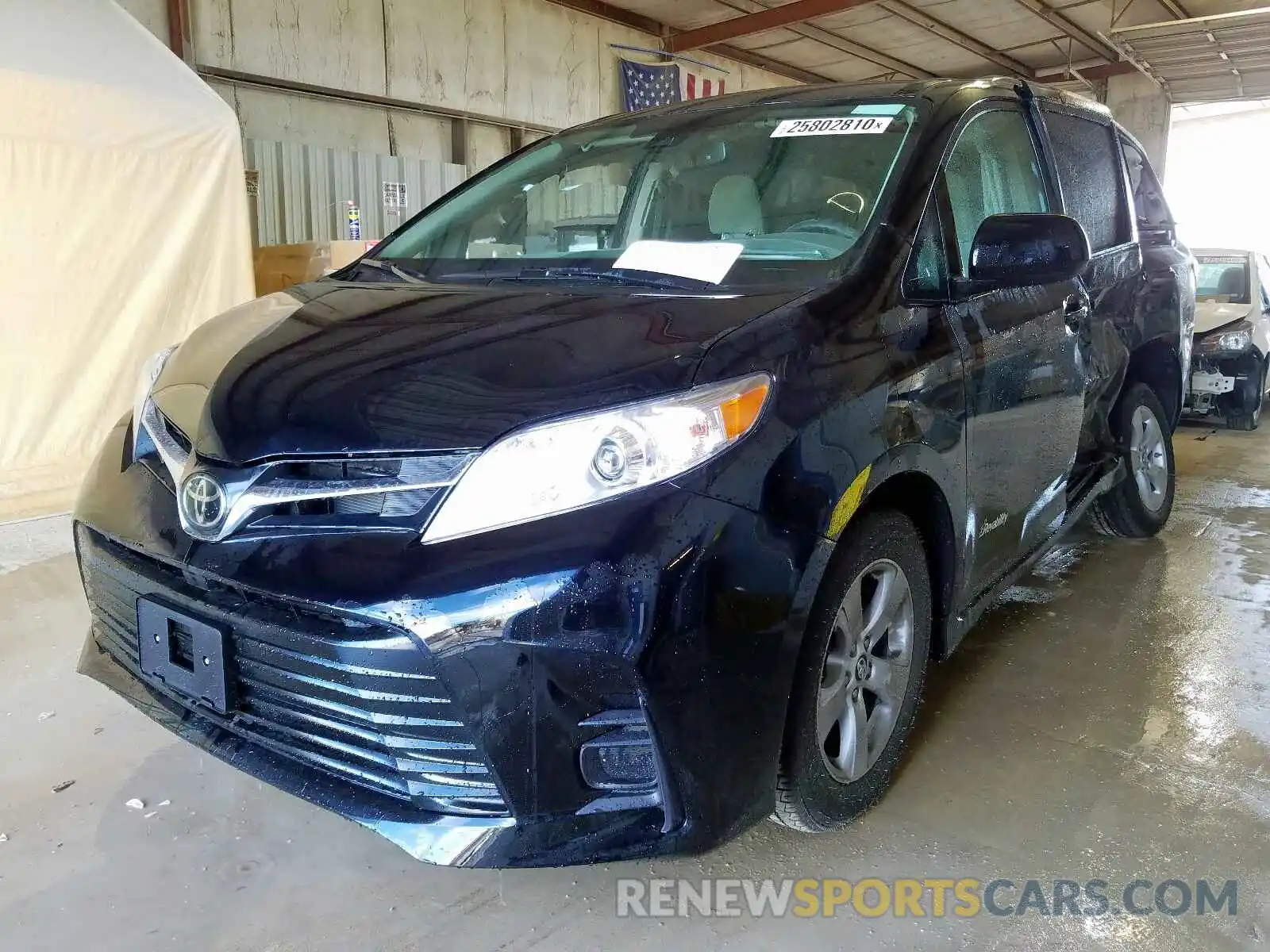 2 Фотография поврежденного автомобиля 5TDKZ3DC0KS011763 TOYOTA SIENNA 2019