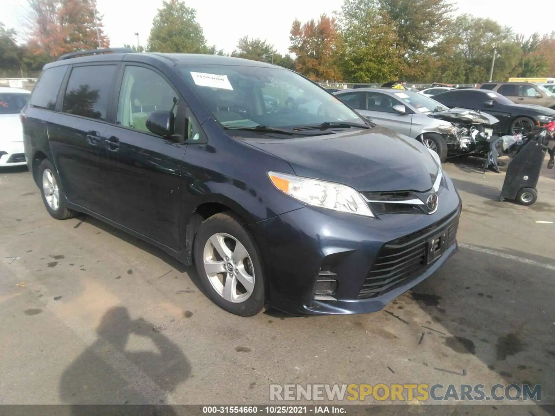 1 Photograph of a damaged car 5TDKZ3DC0KS983265 TOYOTA SIENNA 2019