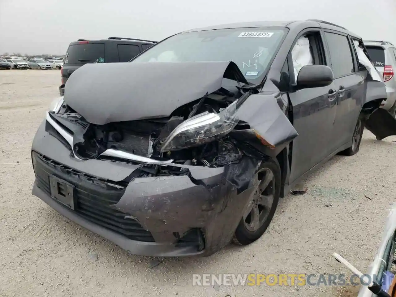 2 Photograph of a damaged car 5TDKZ3DC1KS013716 TOYOTA SIENNA 2019