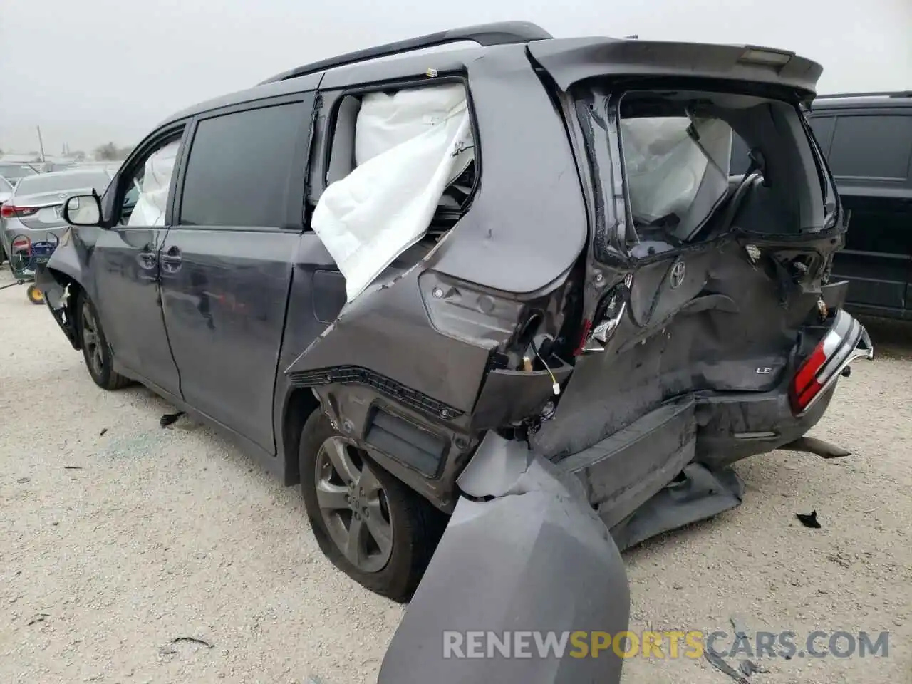 3 Photograph of a damaged car 5TDKZ3DC1KS013716 TOYOTA SIENNA 2019