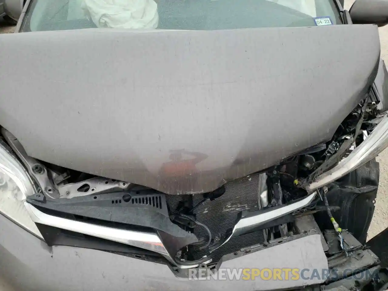 7 Photograph of a damaged car 5TDKZ3DC1KS013716 TOYOTA SIENNA 2019