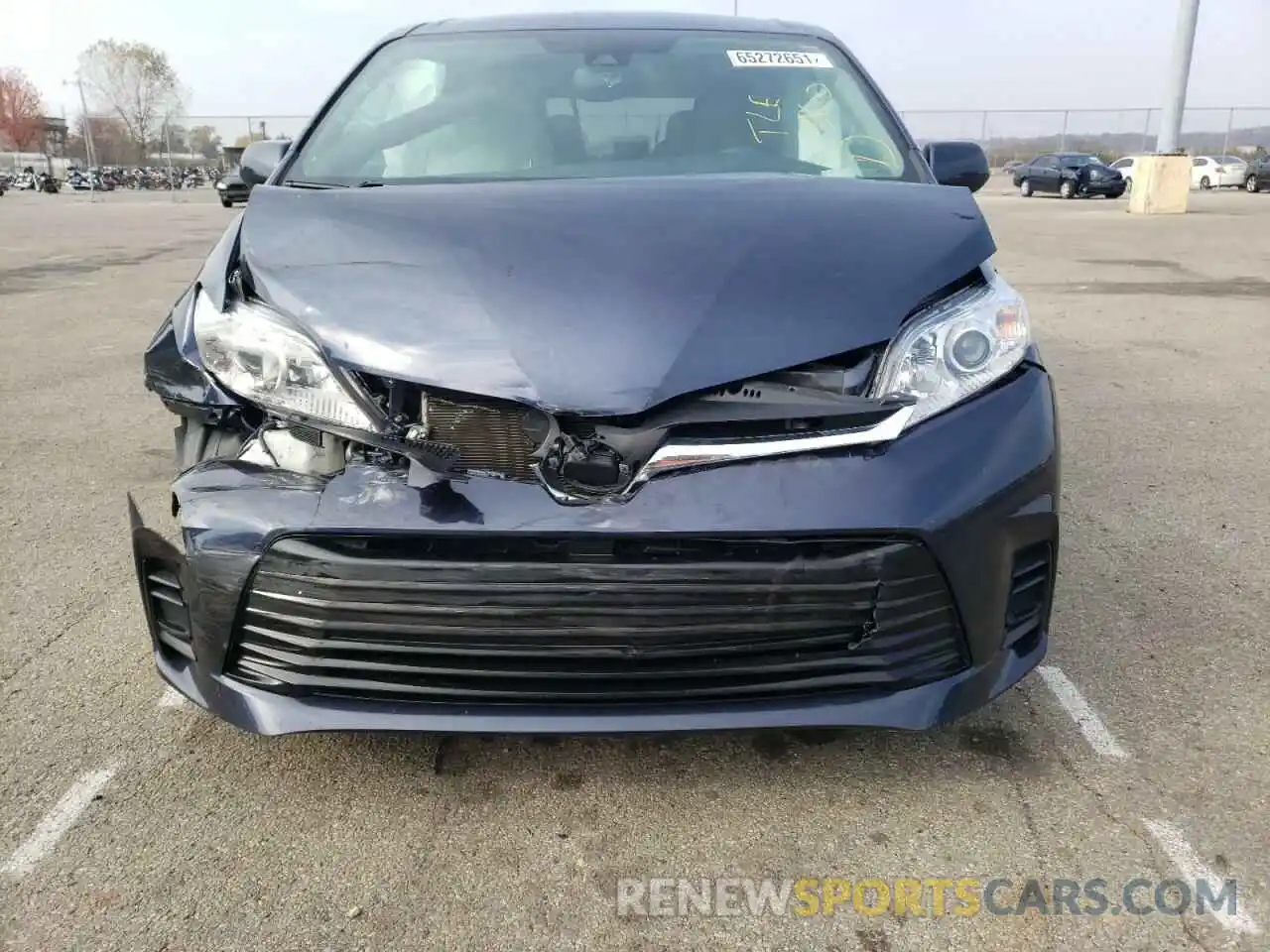 7 Photograph of a damaged car 5TDKZ3DC1KS019385 TOYOTA SIENNA 2019