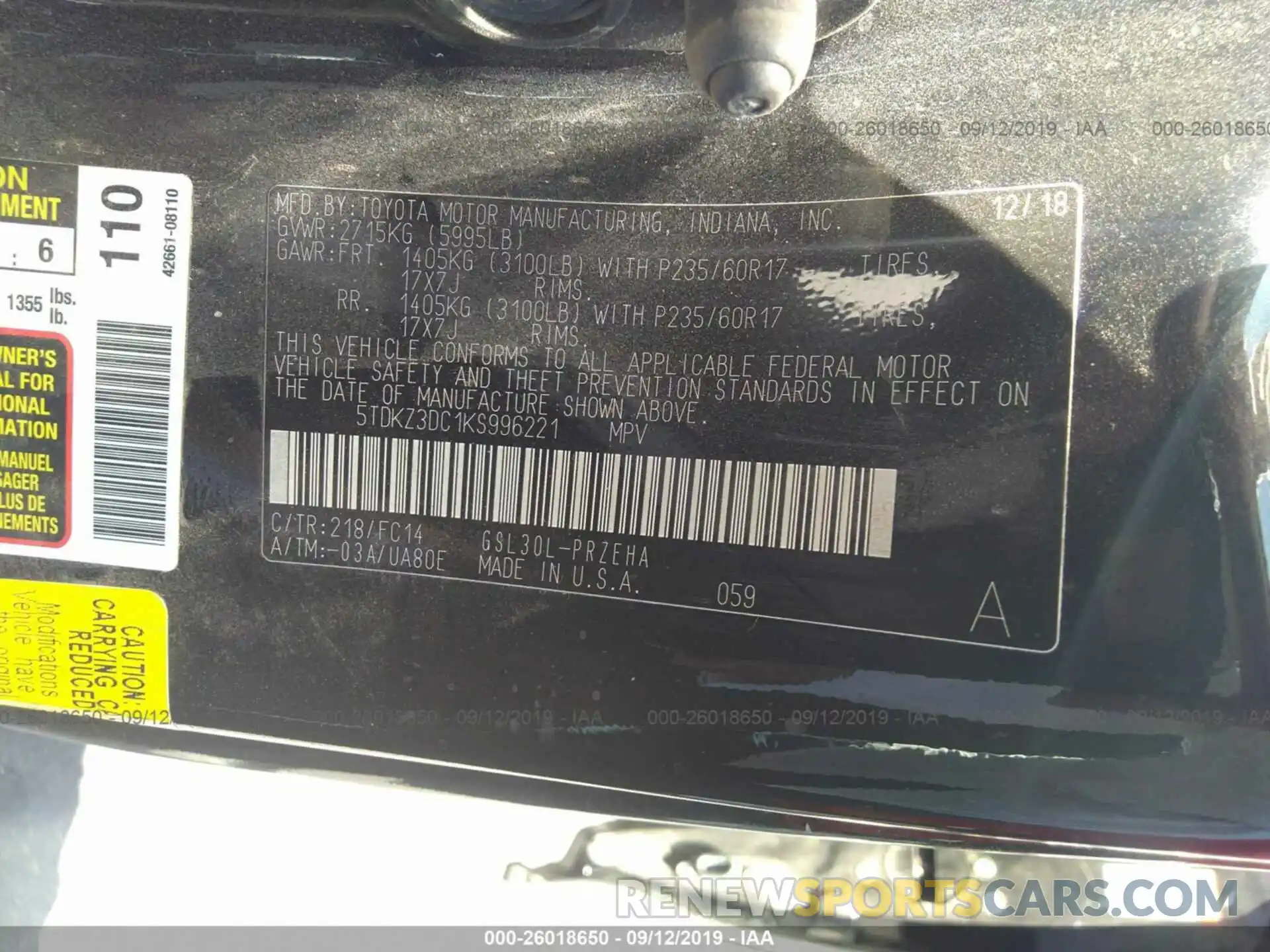 9 Photograph of a damaged car 5TDKZ3DC1KS996221 TOYOTA SIENNA 2019