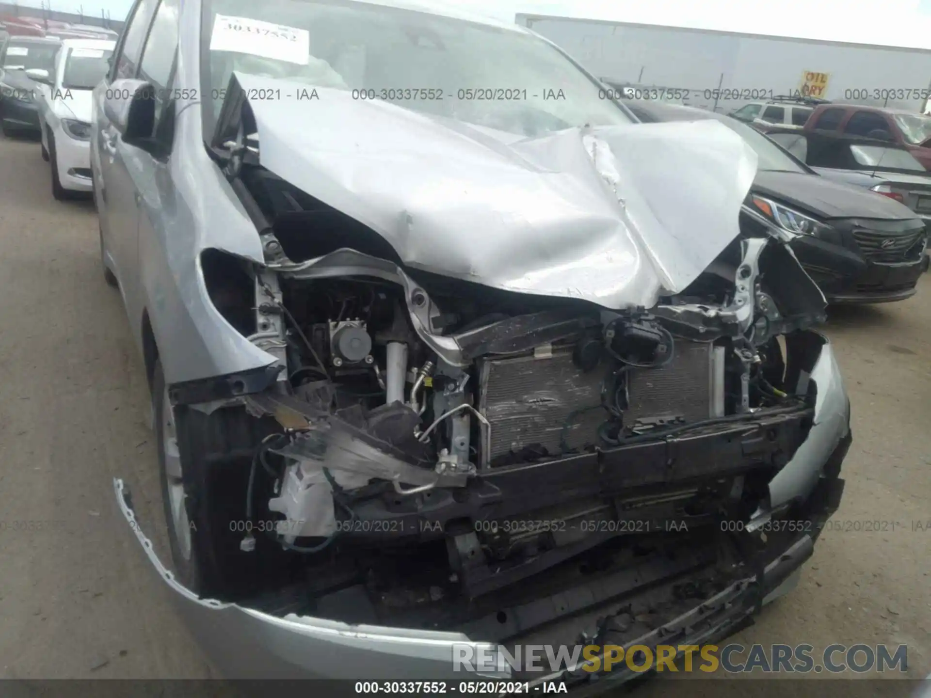 6 Photograph of a damaged car 5TDKZ3DC2KS004085 TOYOTA SIENNA 2019