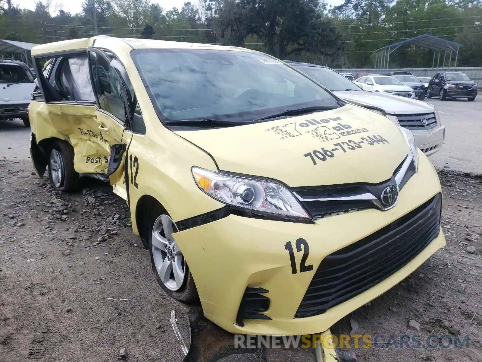 1 Photograph of a damaged car 5TDKZ3DC2KS006645 TOYOTA SIENNA 2019