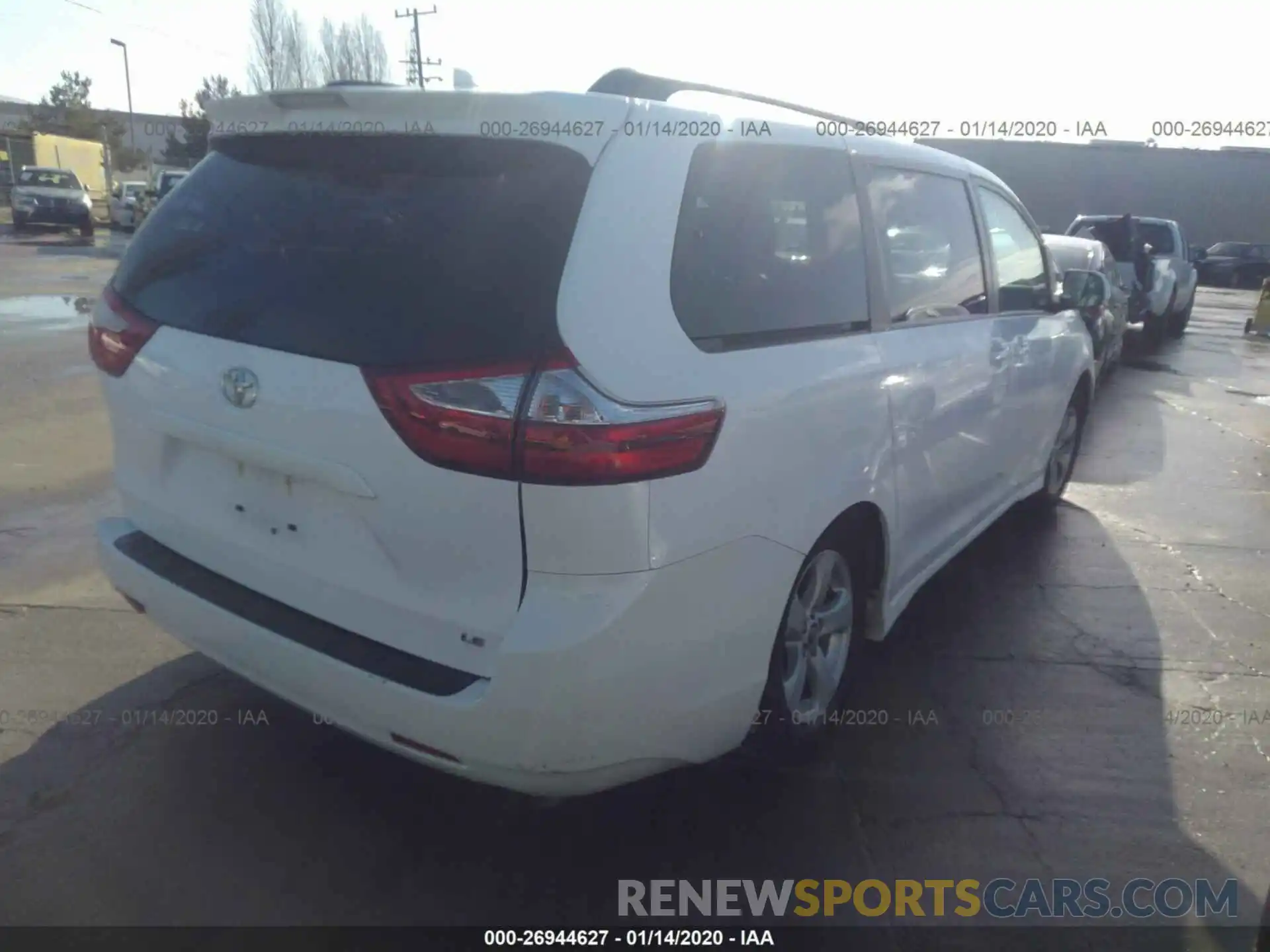 4 Фотография поврежденного автомобиля 5TDKZ3DC2KS010498 TOYOTA SIENNA 2019