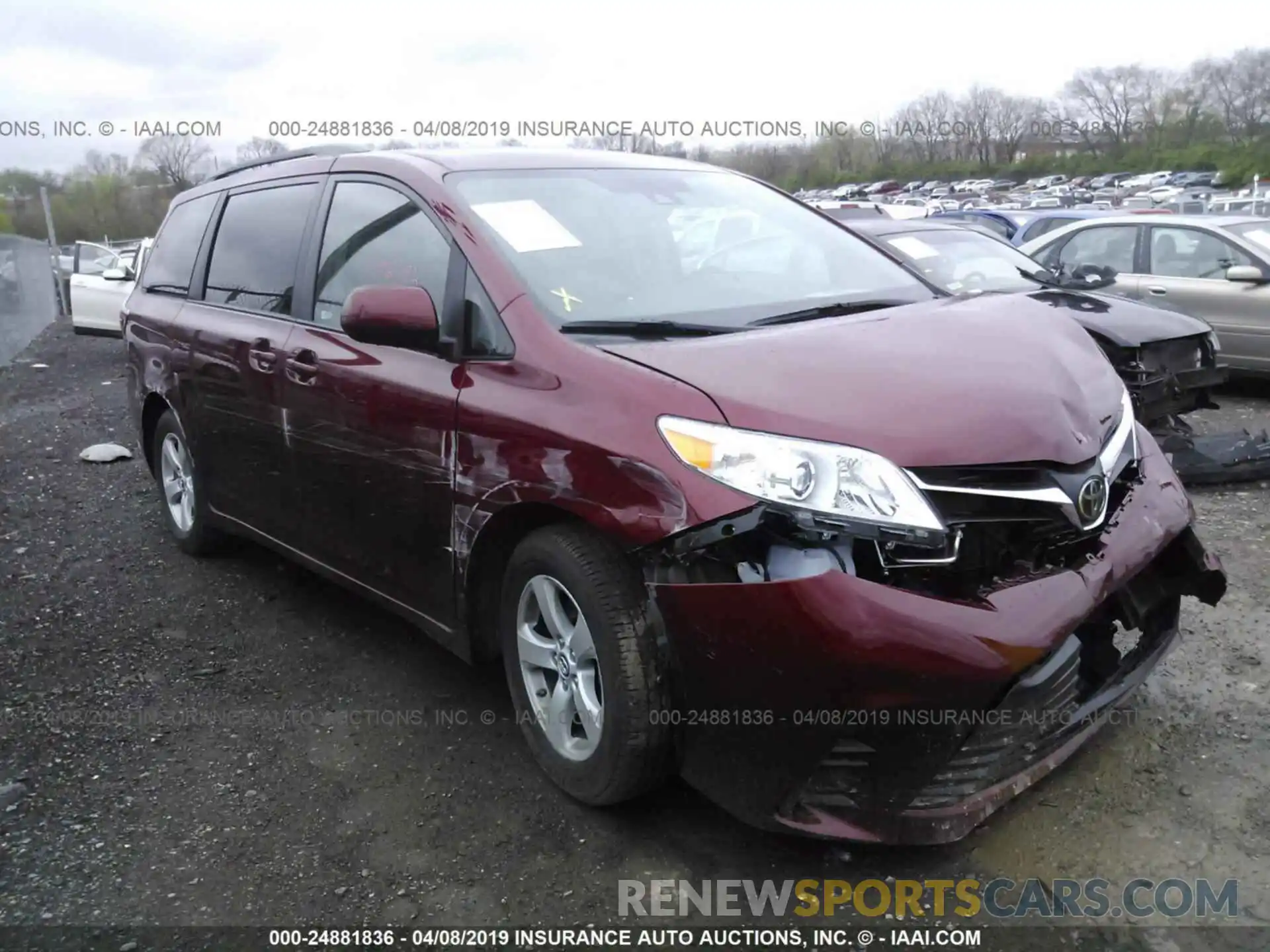 1 Photograph of a damaged car 5TDKZ3DC2KS012039 TOYOTA SIENNA 2019