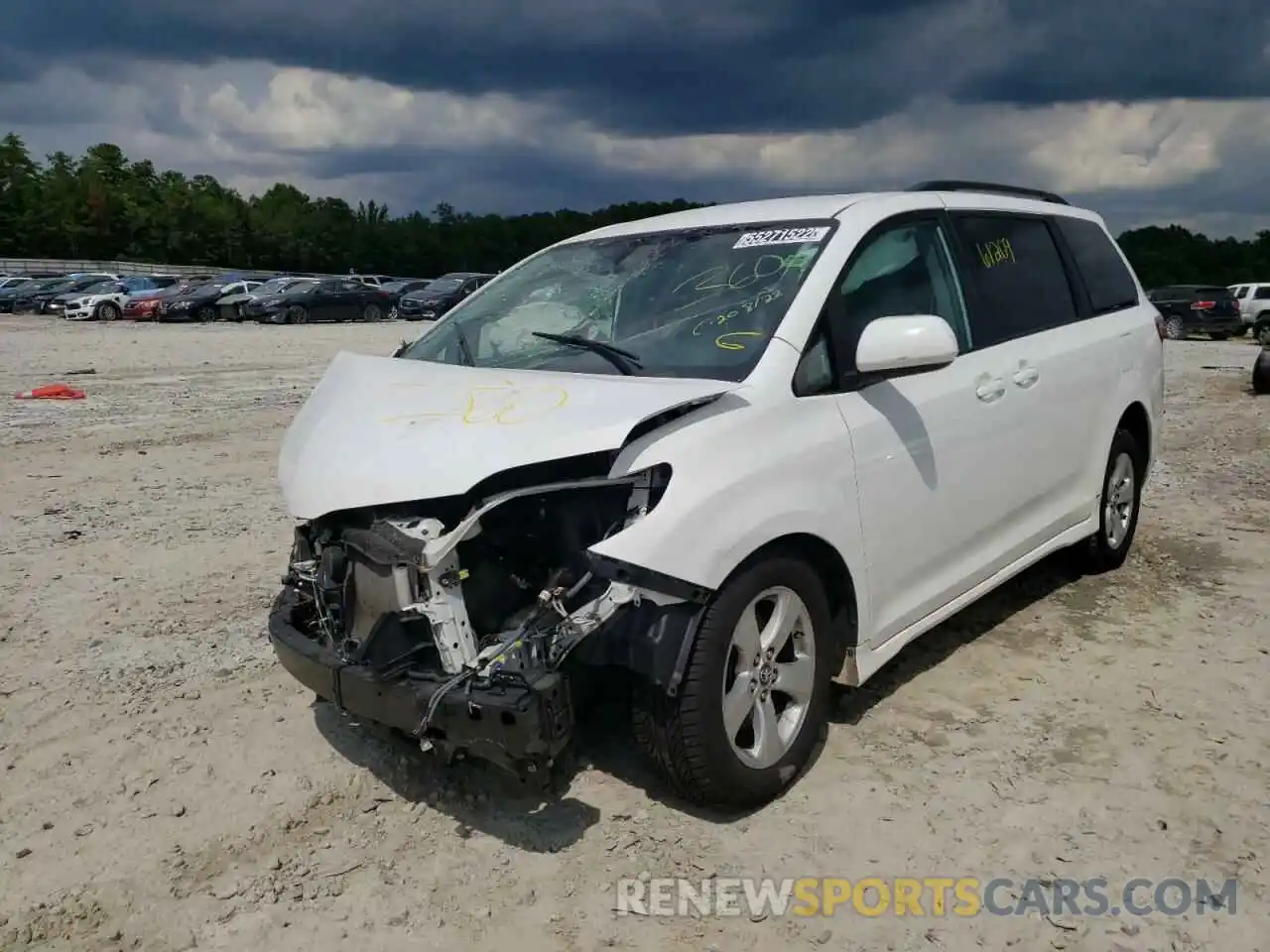 2 Photograph of a damaged car 5TDKZ3DC2KS018293 TOYOTA SIENNA 2019