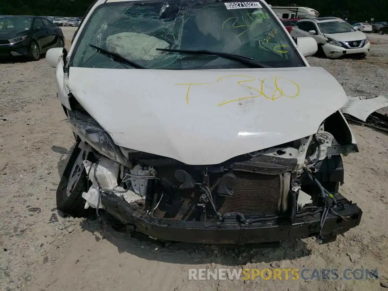 7 Photograph of a damaged car 5TDKZ3DC2KS018293 TOYOTA SIENNA 2019