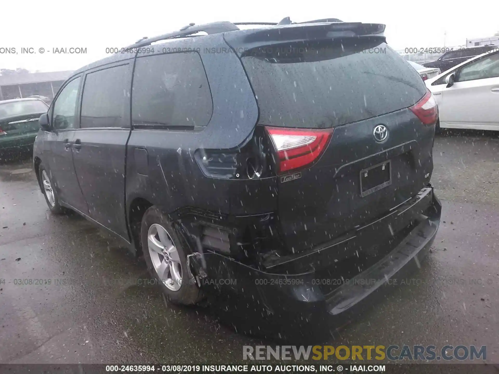 3 Фотография поврежденного автомобиля 5TDKZ3DC2KS967939 TOYOTA SIENNA 2019