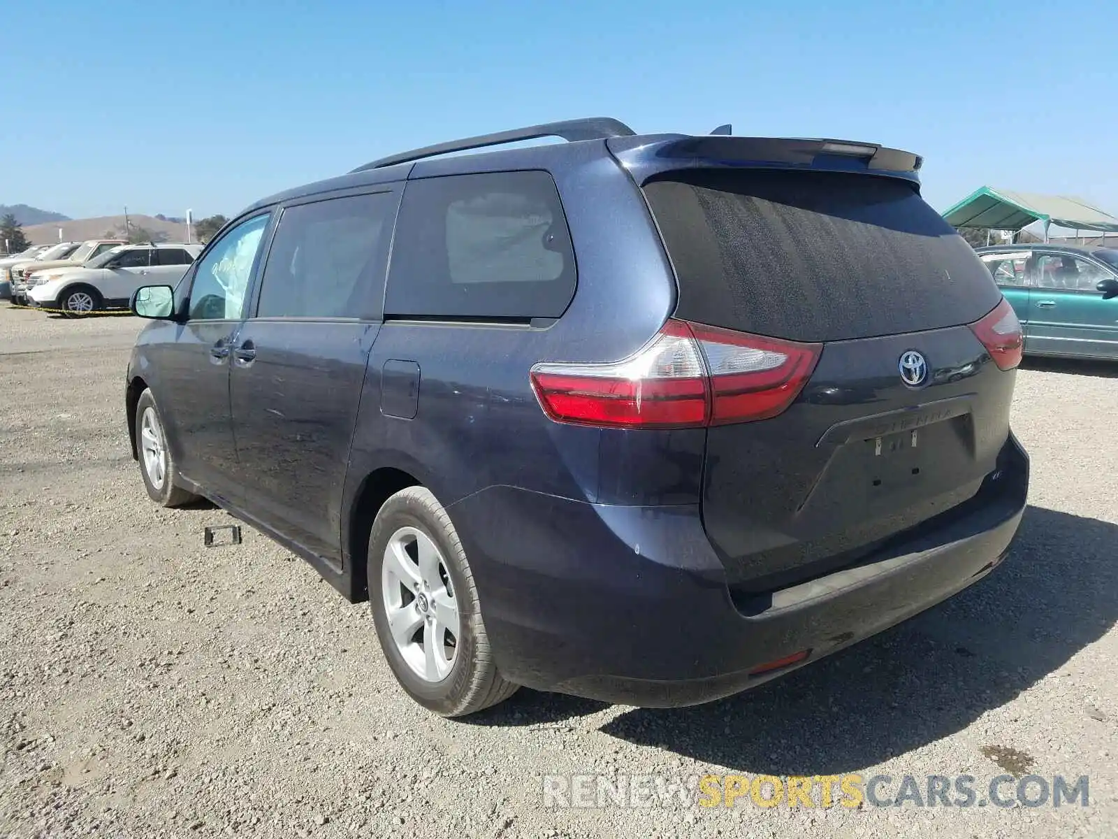 3 Photograph of a damaged car 5TDKZ3DC2KS990217 TOYOTA SIENNA 2019