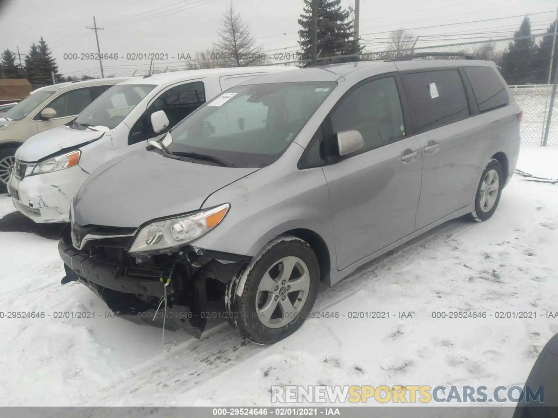 2 Фотография поврежденного автомобиля 5TDKZ3DC2KS991027 TOYOTA SIENNA 2019