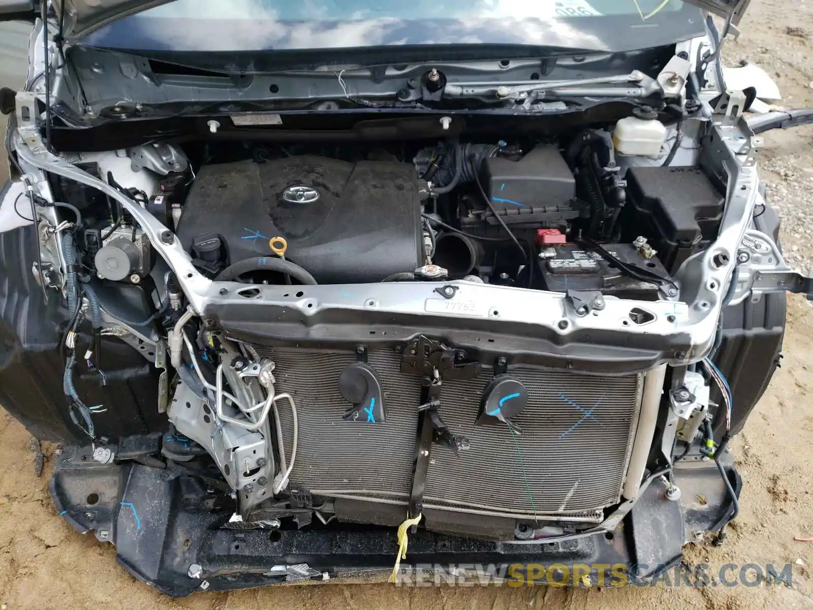 7 Photograph of a damaged car 5TDKZ3DC3KS020716 TOYOTA SIENNA 2019