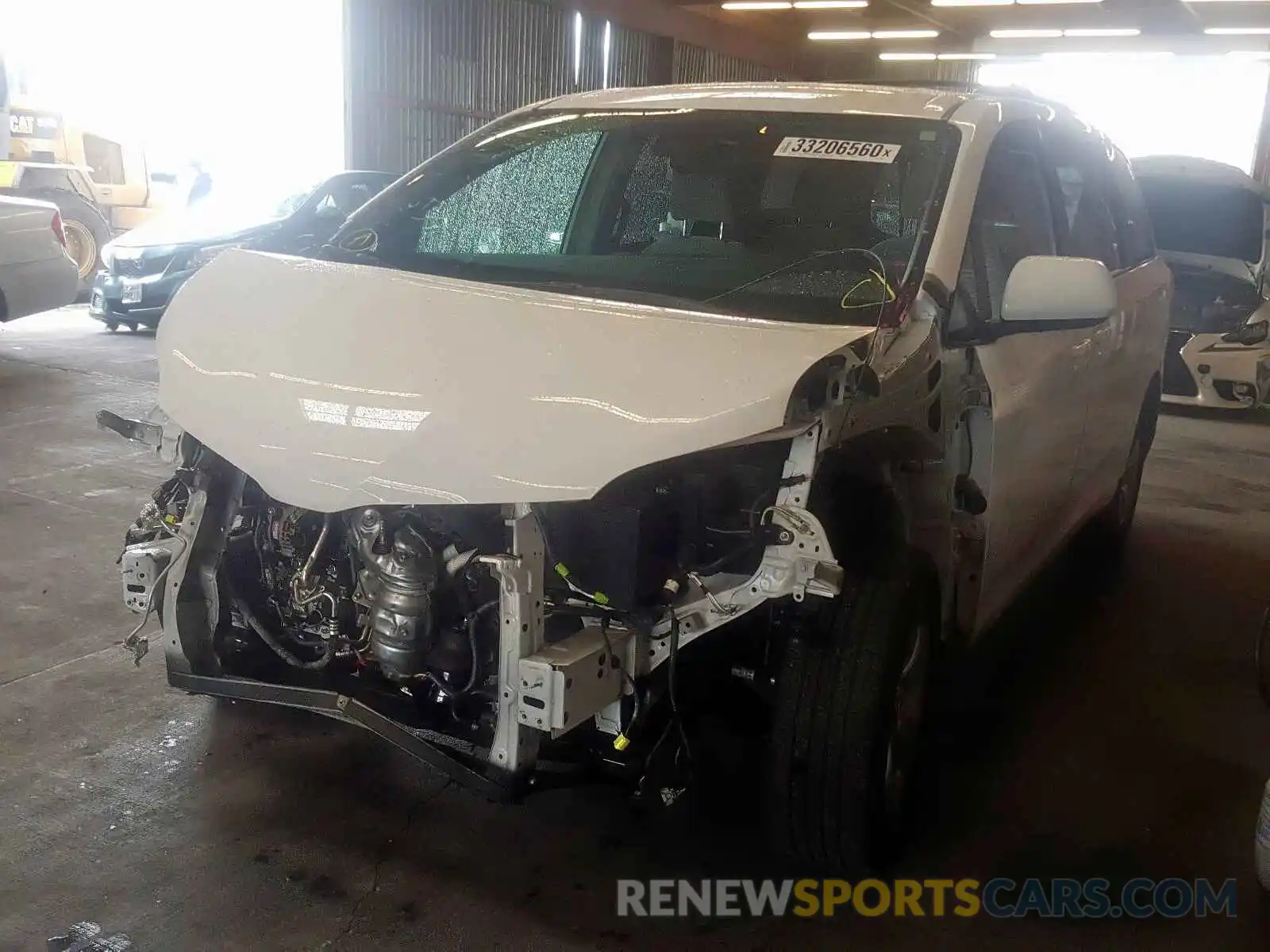 2 Photograph of a damaged car 5TDKZ3DC3KS981512 TOYOTA SIENNA 2019