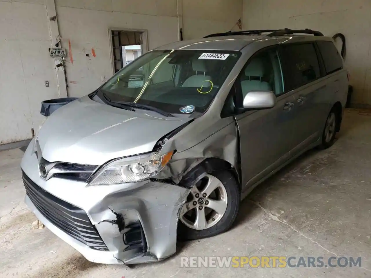 2 Фотография поврежденного автомобиля 5TDKZ3DC4KS007425 TOYOTA SIENNA 2019