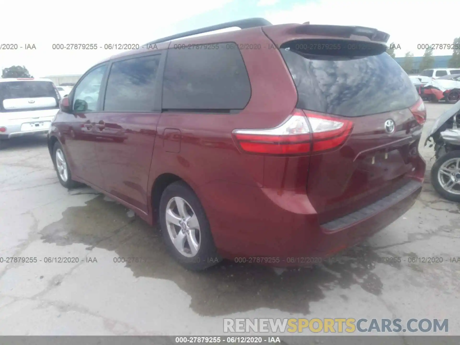 3 Фотография поврежденного автомобиля 5TDKZ3DC4KS009918 TOYOTA SIENNA 2019