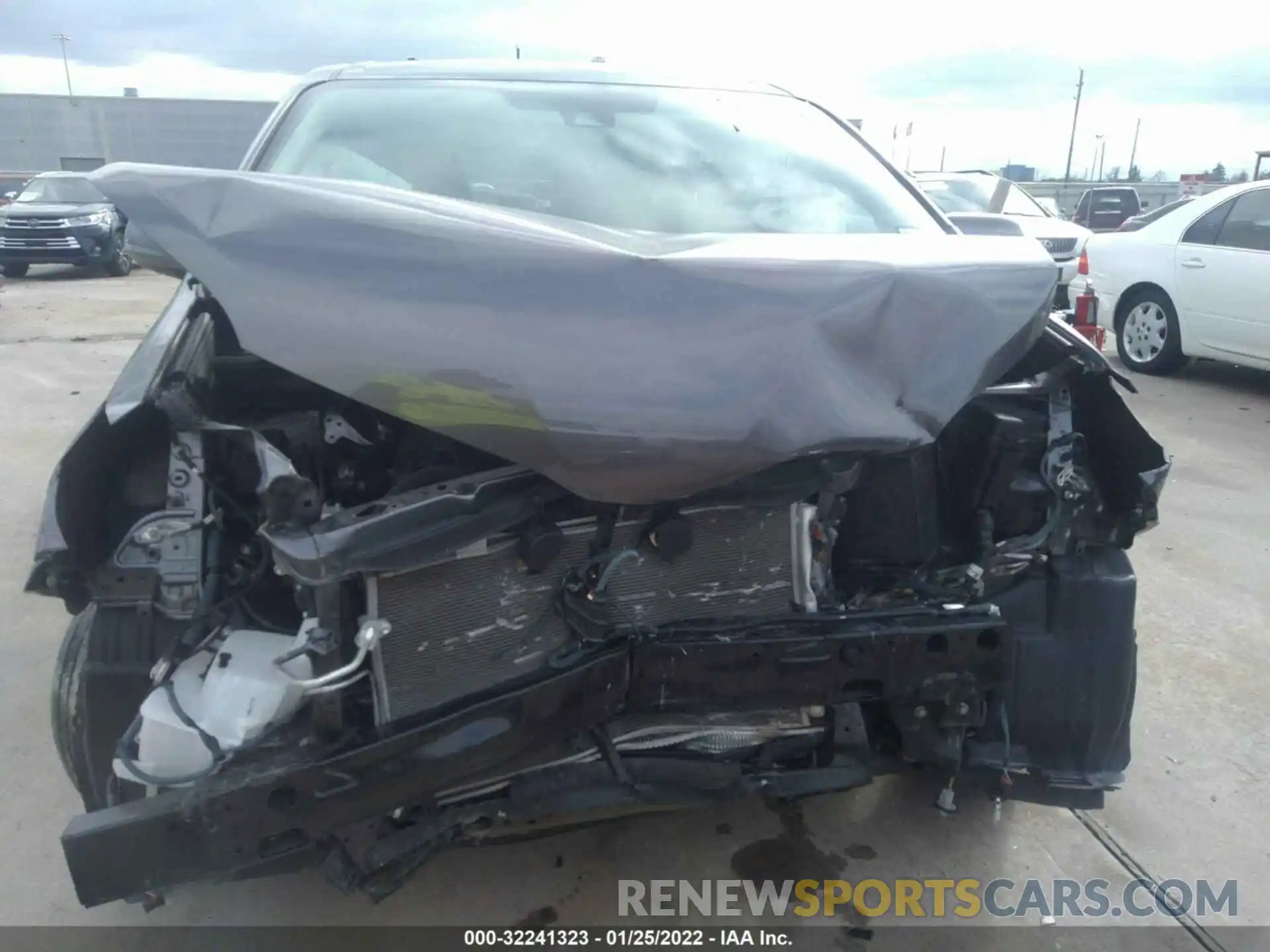 6 Photograph of a damaged car 5TDKZ3DC4KS981003 TOYOTA SIENNA 2019