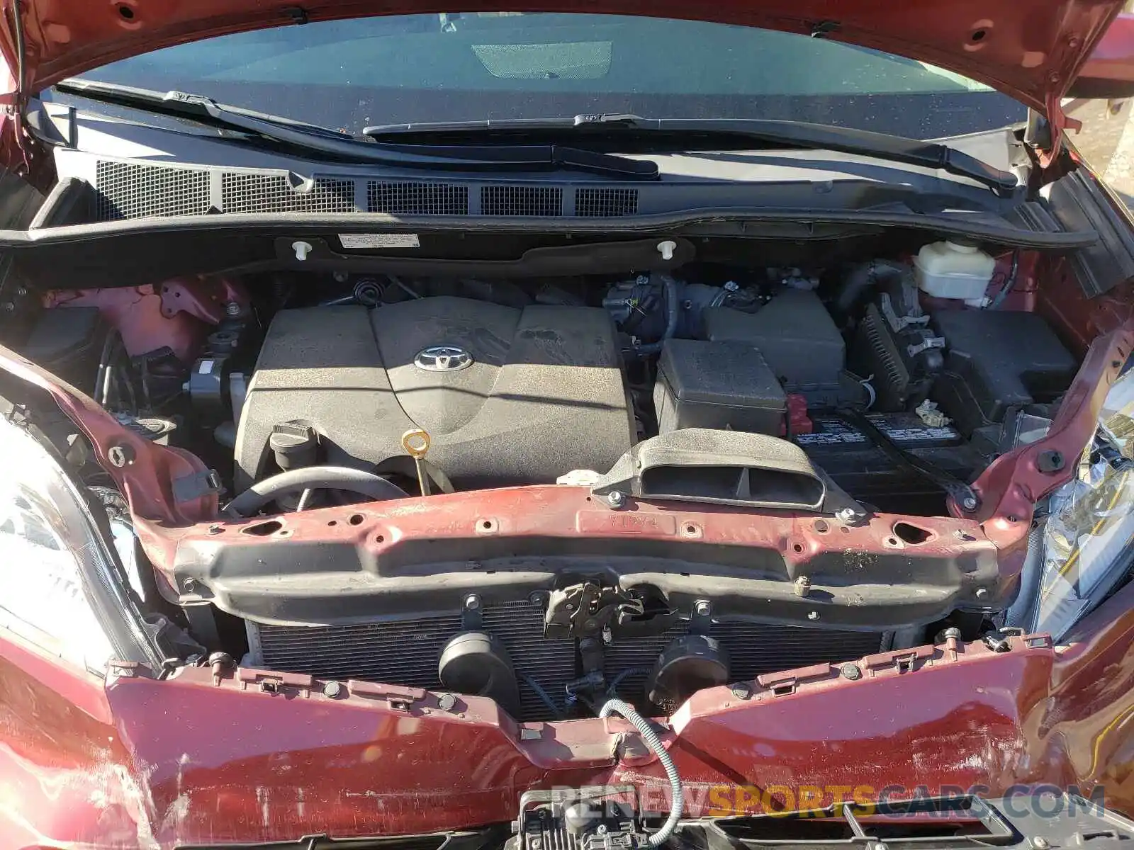 7 Photograph of a damaged car 5TDKZ3DC4KS984239 TOYOTA SIENNA 2019