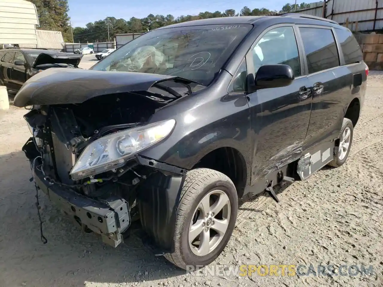 2 Photograph of a damaged car 5TDKZ3DC4KS992535 TOYOTA SIENNA 2019