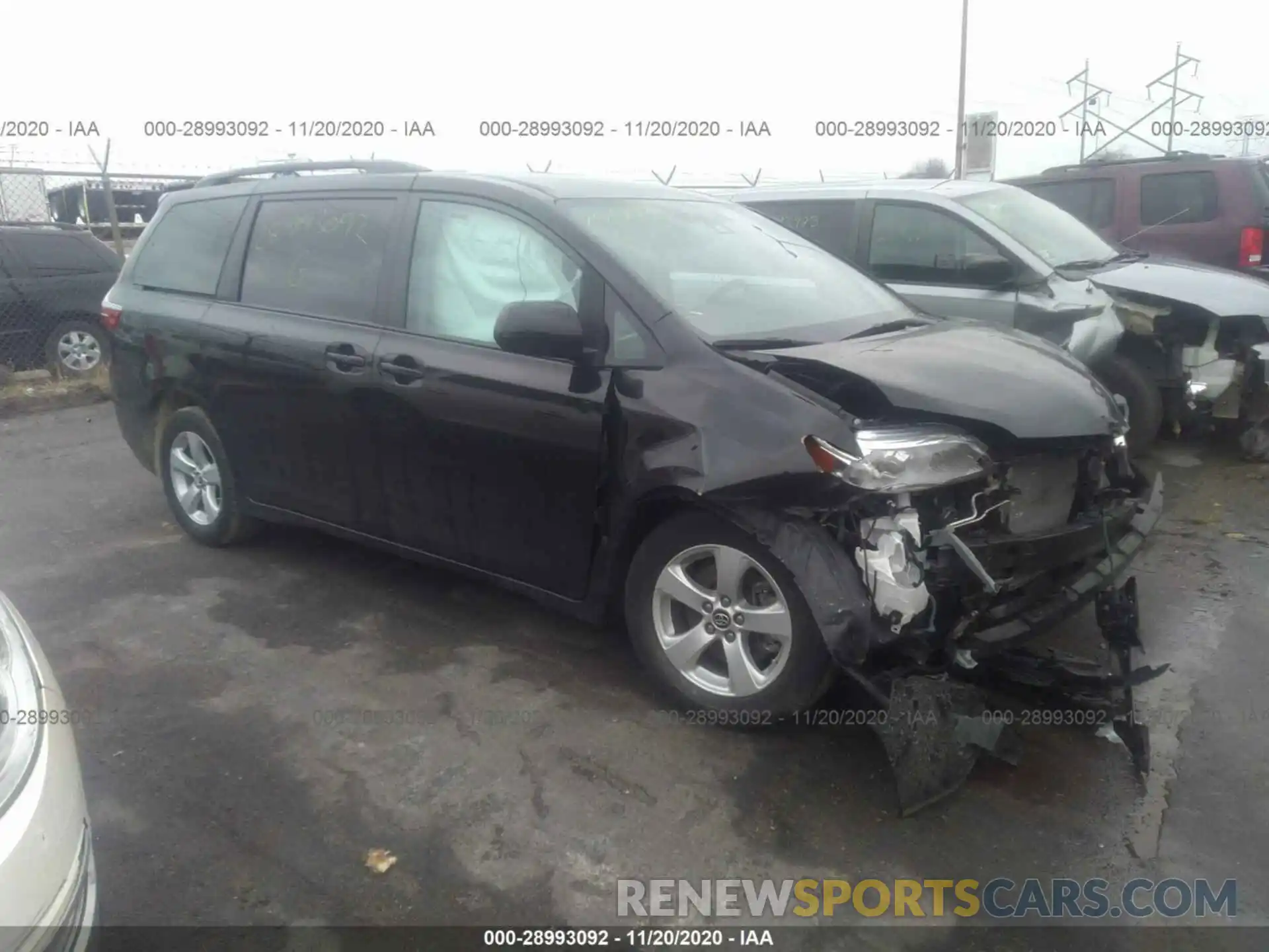 1 Фотография поврежденного автомобиля 5TDKZ3DC5KS013296 TOYOTA SIENNA 2019