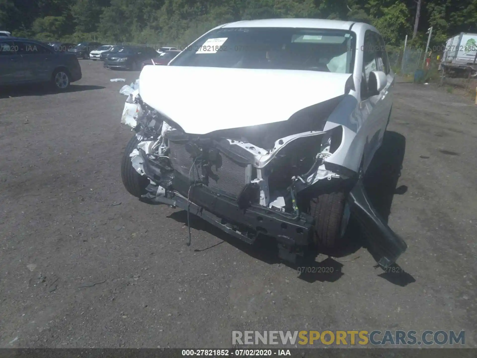 6 Photograph of a damaged car 5TDKZ3DC5KS967417 TOYOTA SIENNA 2019