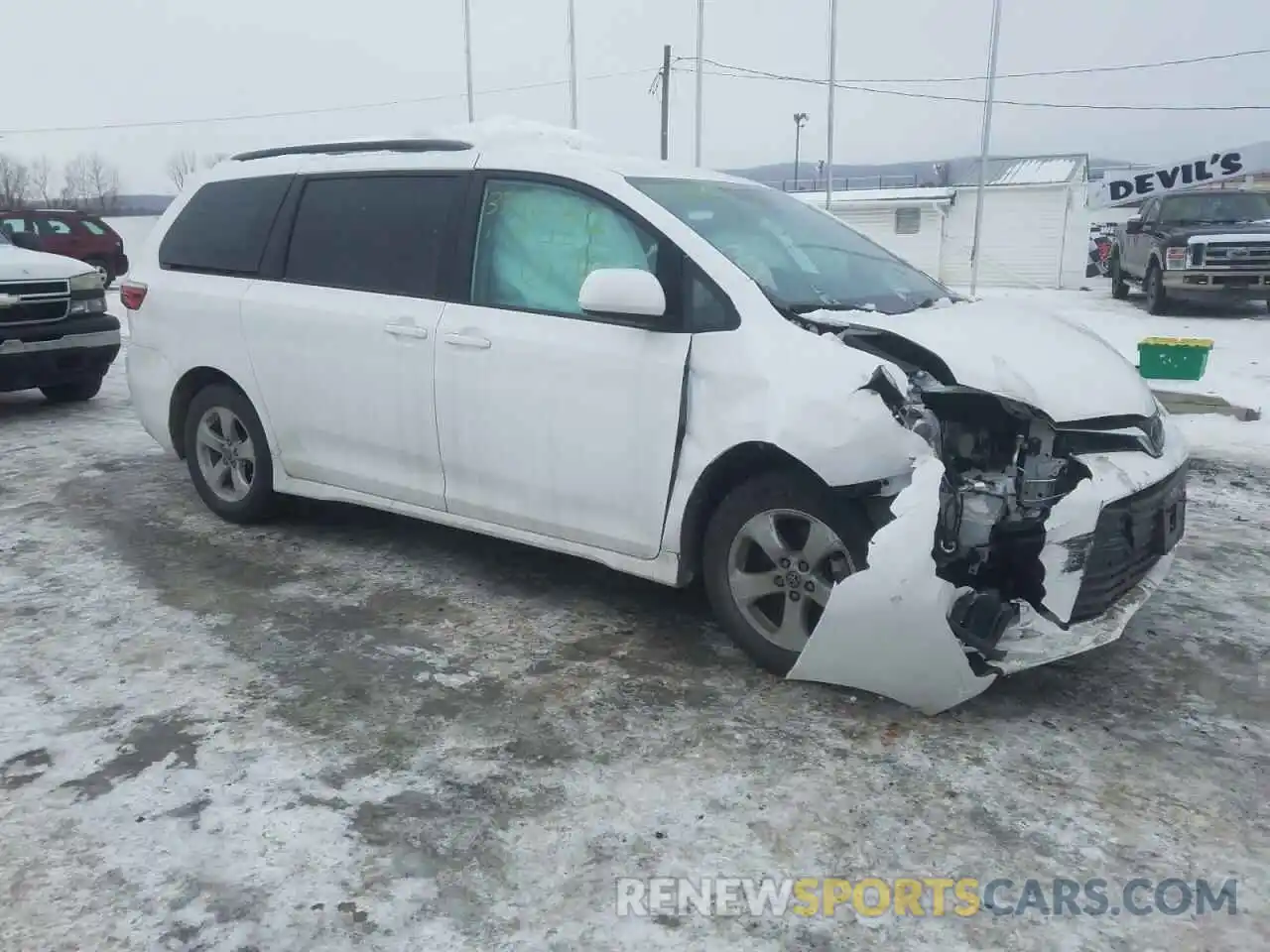 1 Photograph of a damaged car 5TDKZ3DC5KS979440 TOYOTA SIENNA 2019