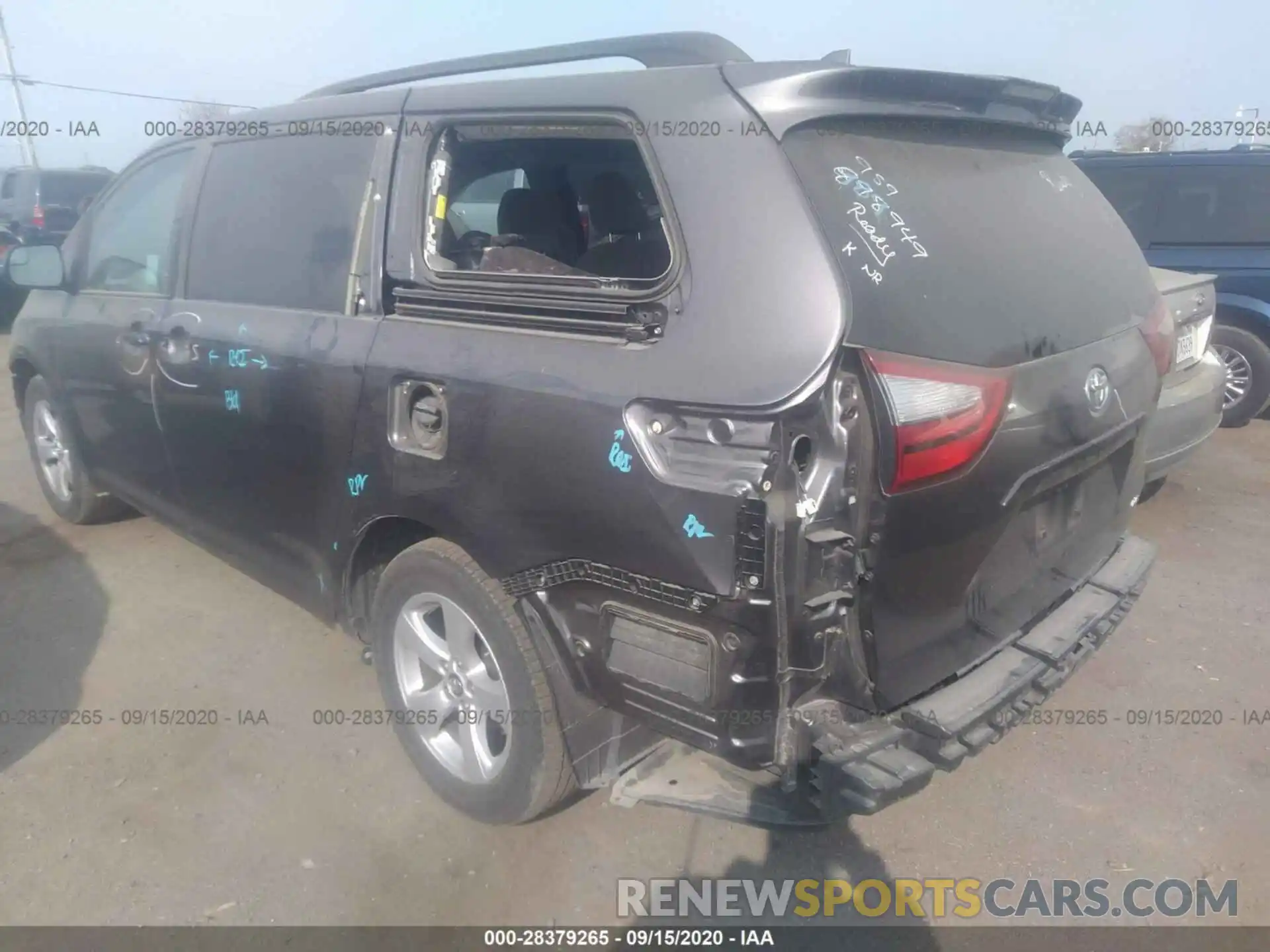 6 Photograph of a damaged car 5TDKZ3DC5KS989949 TOYOTA SIENNA 2019