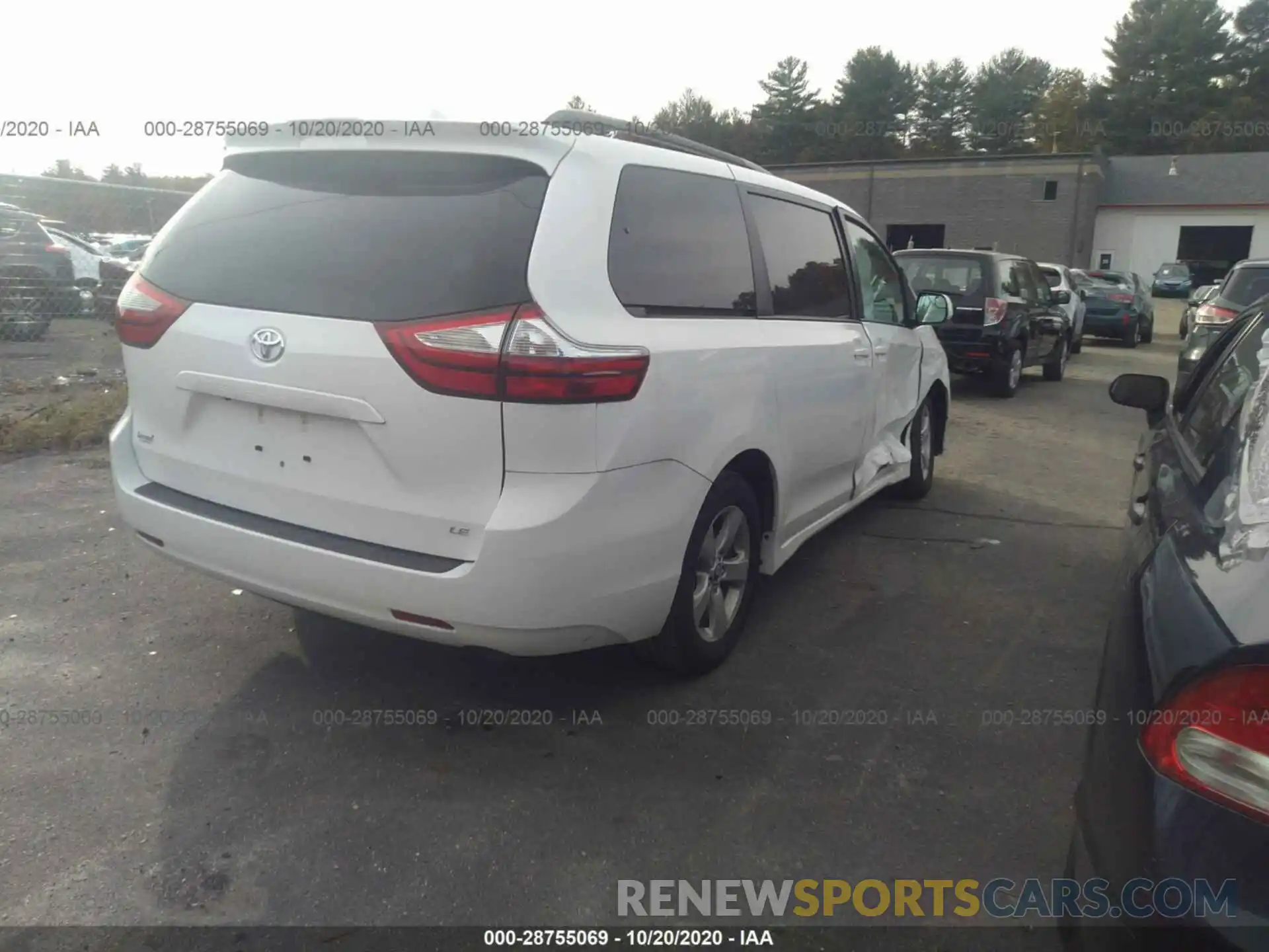 4 Фотография поврежденного автомобиля 5TDKZ3DC6KS009760 TOYOTA SIENNA 2019