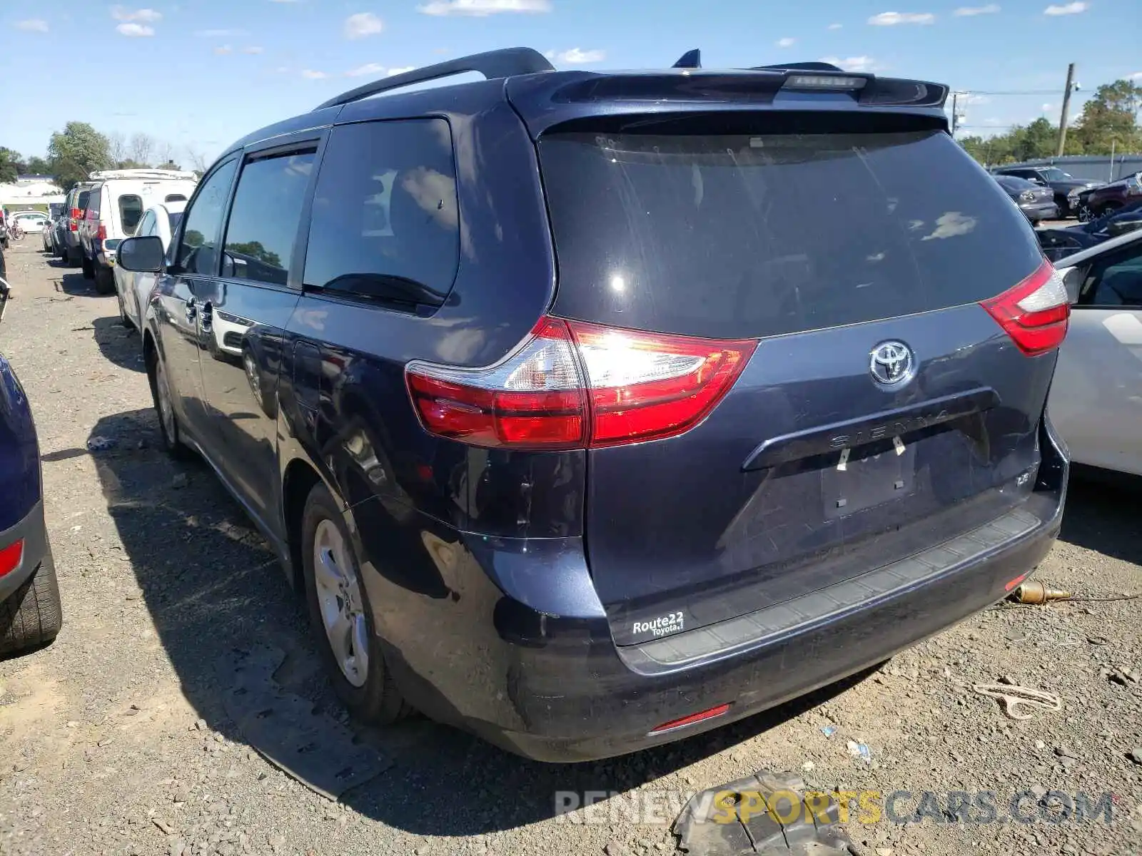 3 Фотография поврежденного автомобиля 5TDKZ3DC6KS989703 TOYOTA SIENNA 2019