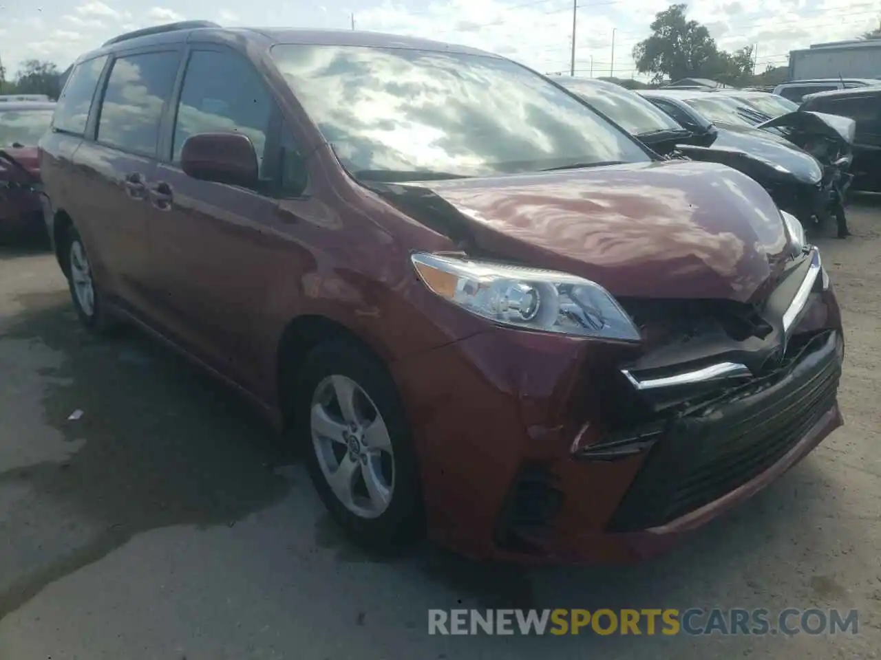 1 Photograph of a damaged car 5TDKZ3DC7KS972490 TOYOTA SIENNA 2019