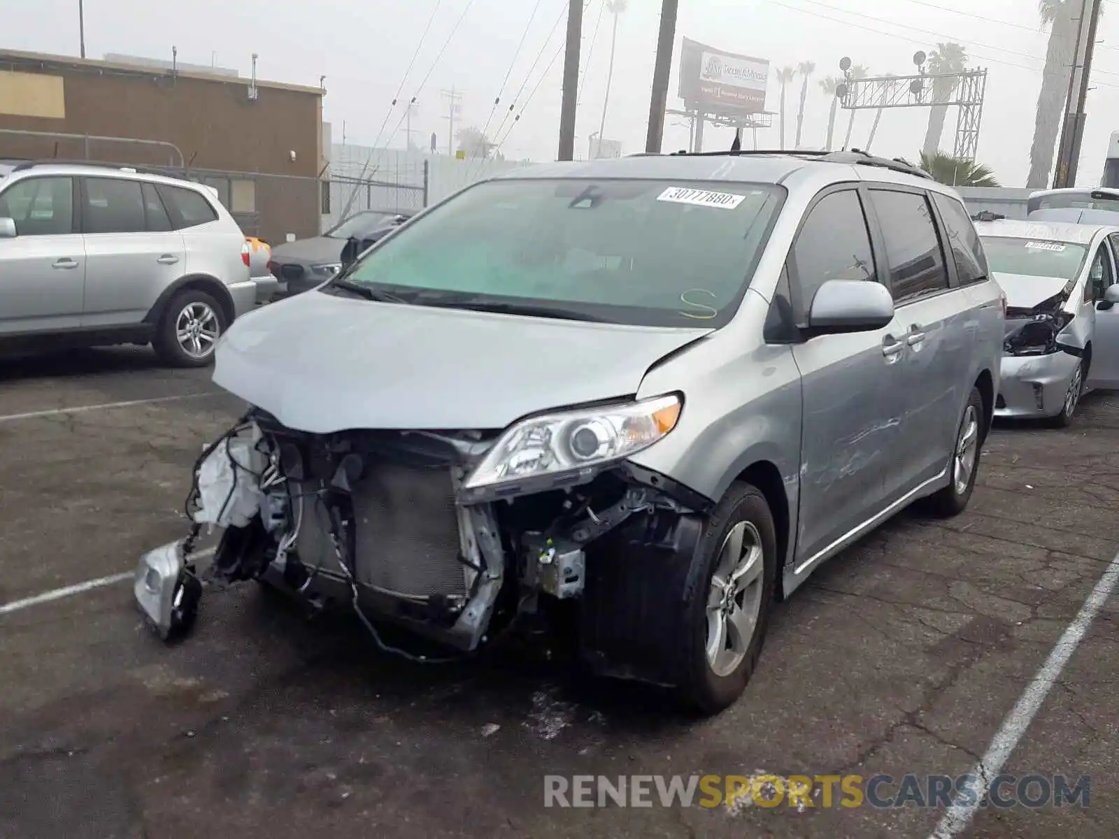 2 Photograph of a damaged car 5TDKZ3DC7KS978631 TOYOTA SIENNA 2019