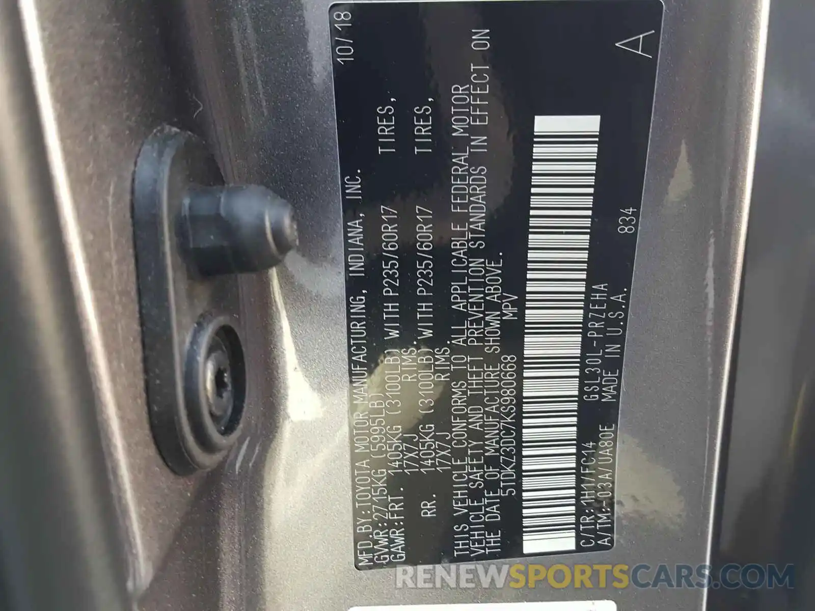 10 Photograph of a damaged car 5TDKZ3DC7KS980668 TOYOTA SIENNA 2019