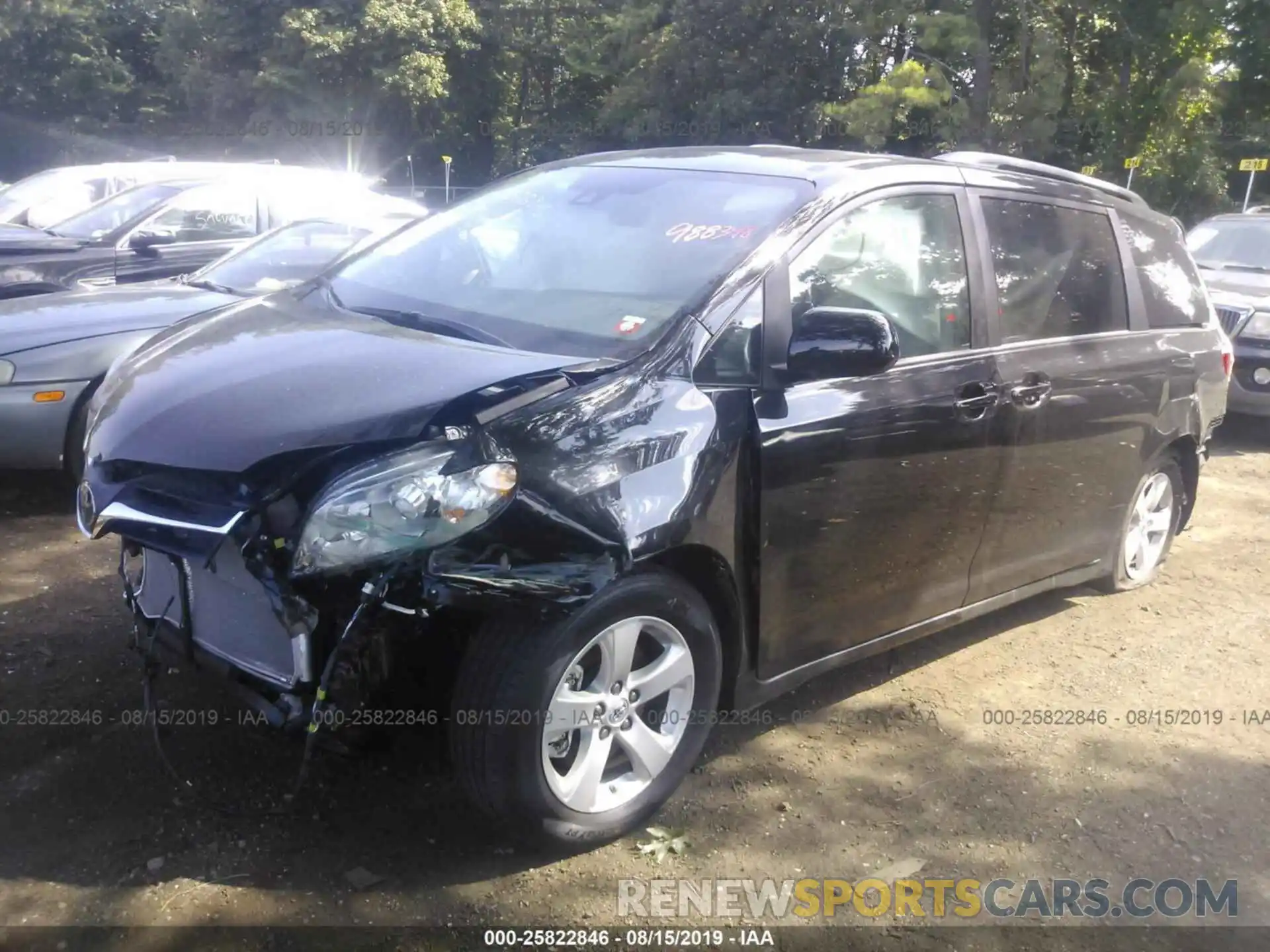 2 Photograph of a damaged car 5TDKZ3DC7KS988348 TOYOTA SIENNA 2019