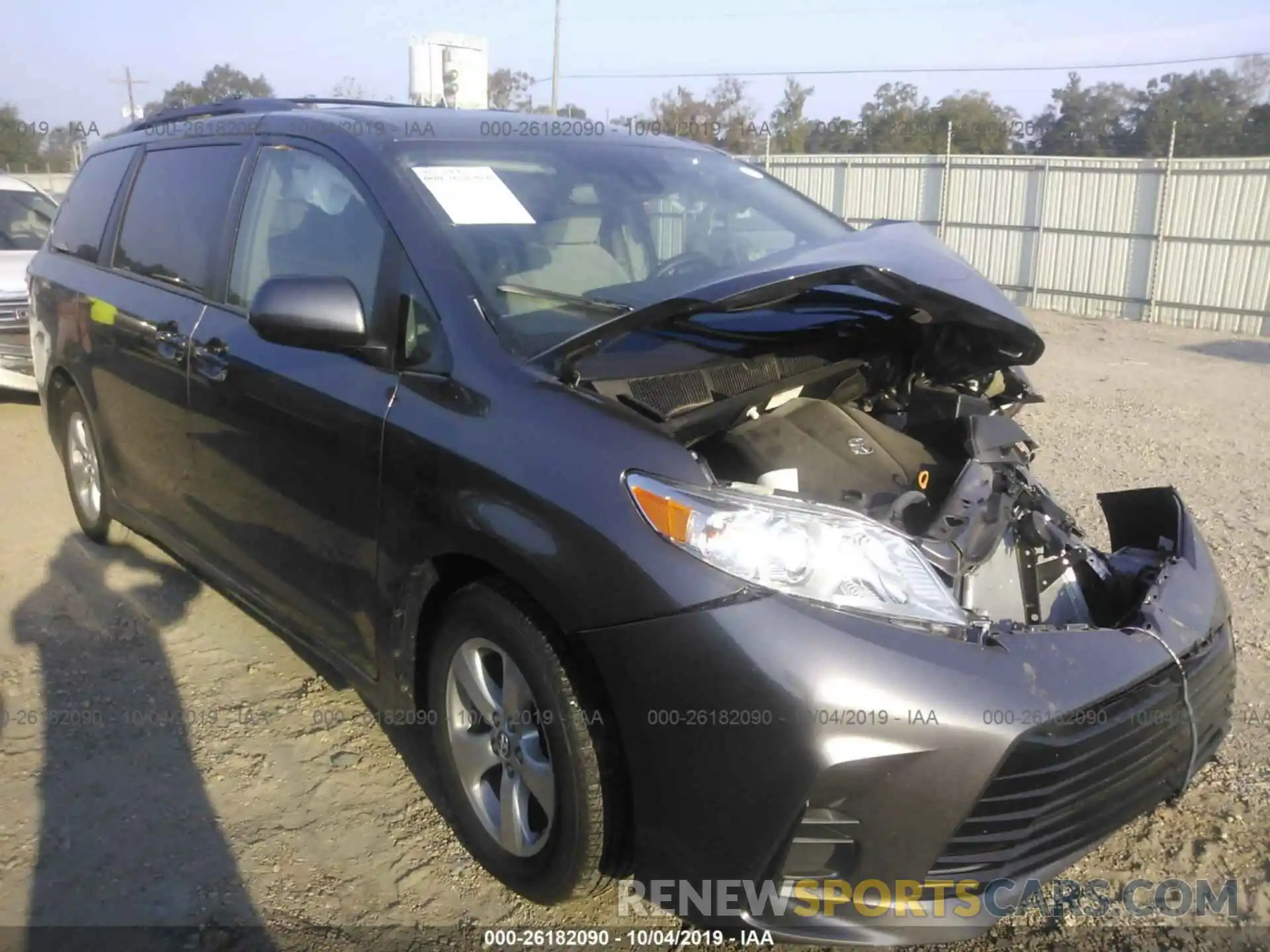 1 Photograph of a damaged car 5TDKZ3DC7KS996482 TOYOTA SIENNA 2019