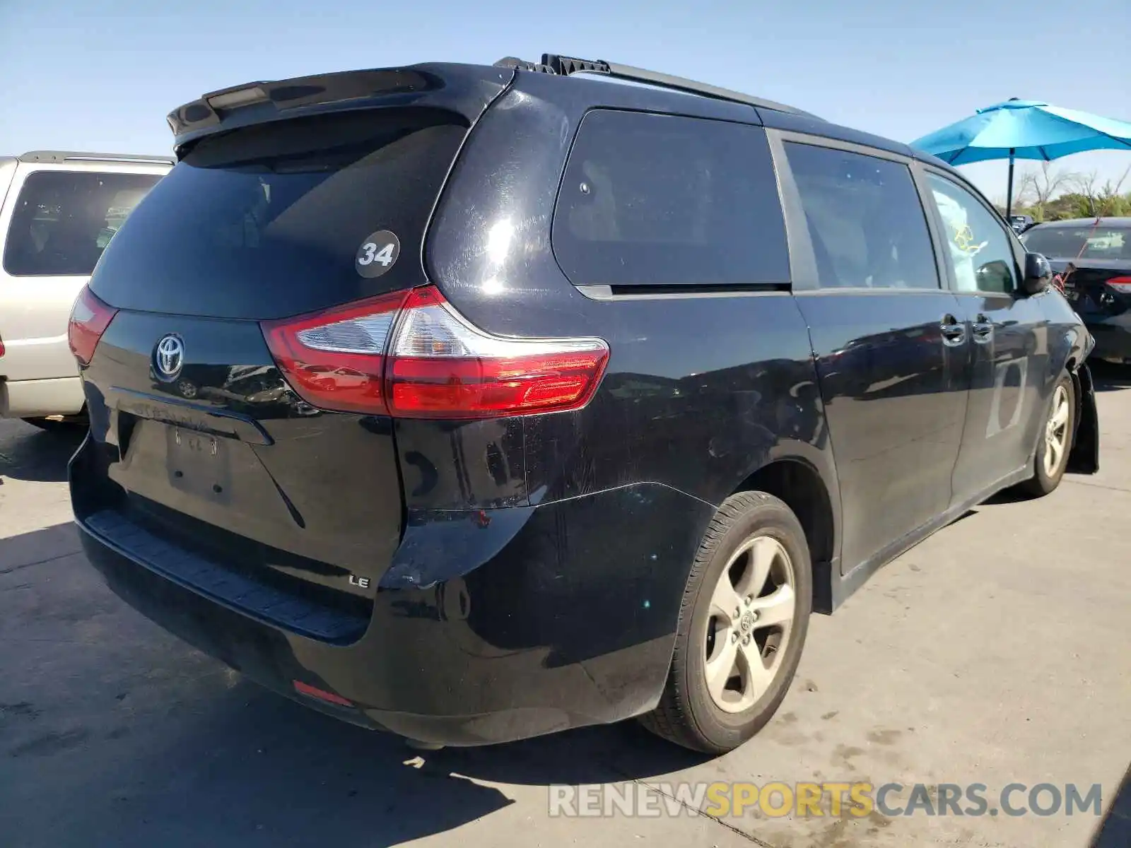 4 Фотография поврежденного автомобиля 5TDKZ3DC7KS997549 TOYOTA SIENNA 2019