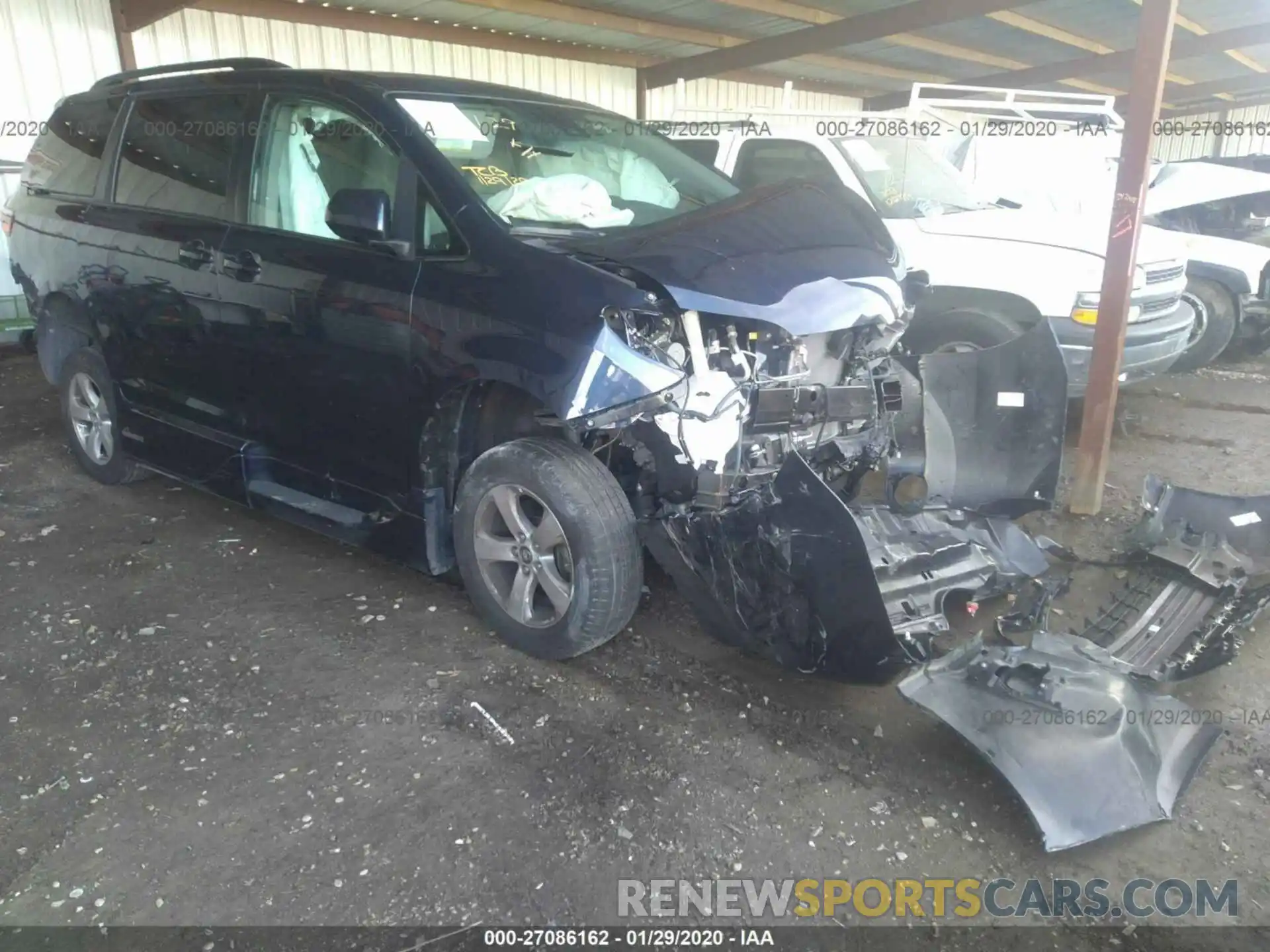 1 Photograph of a damaged car 5TDKZ3DC8KS011705 TOYOTA SIENNA 2019