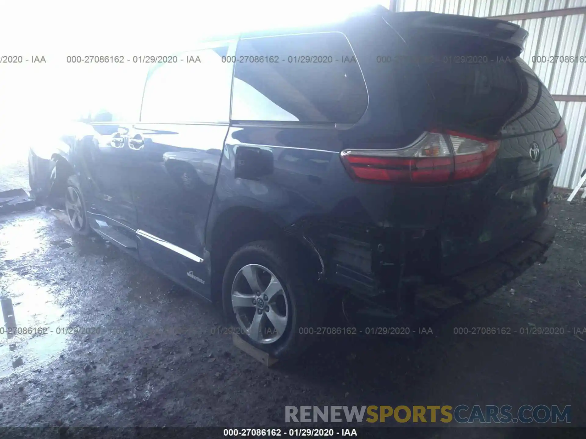 3 Photograph of a damaged car 5TDKZ3DC8KS011705 TOYOTA SIENNA 2019