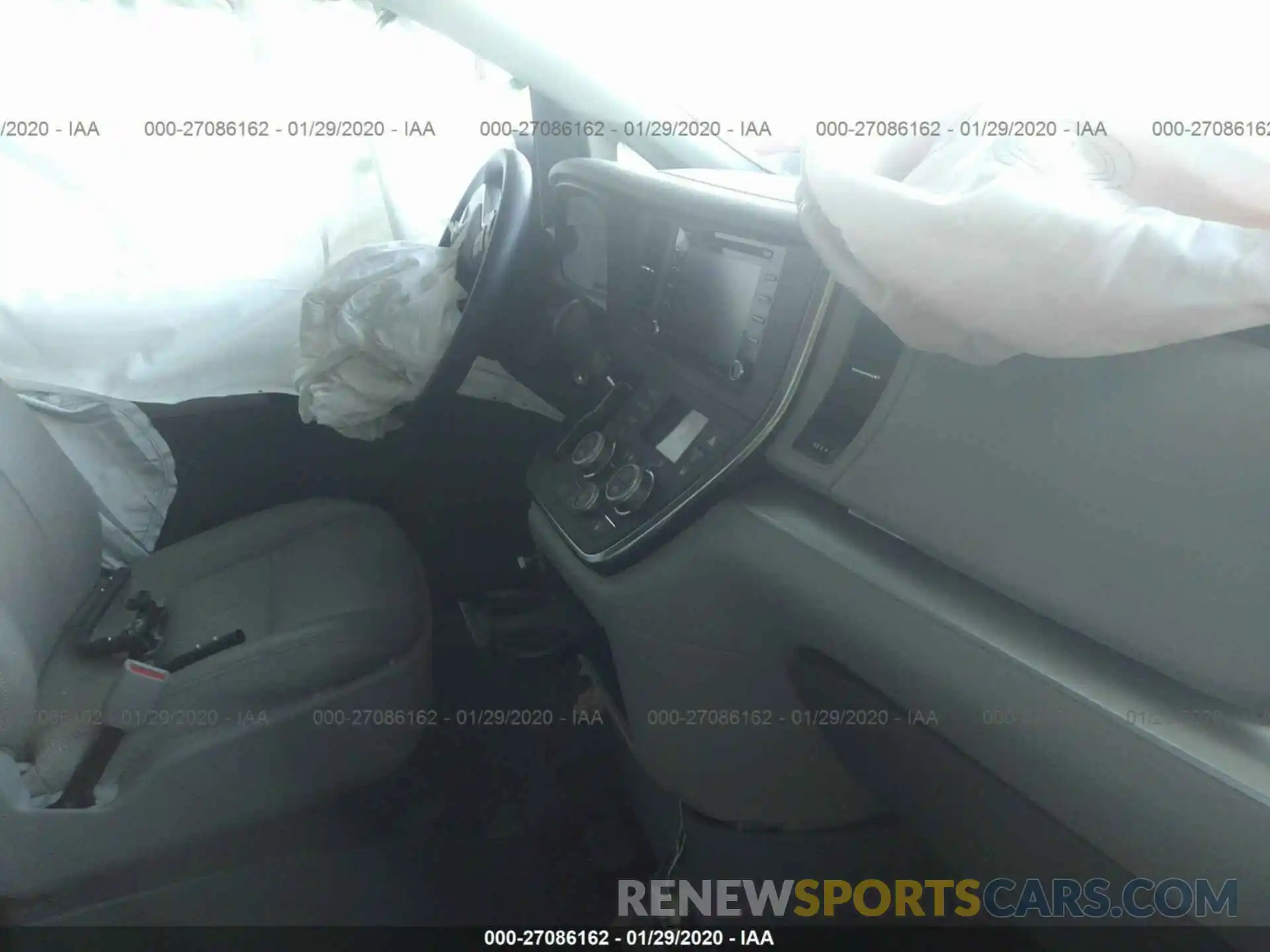 5 Photograph of a damaged car 5TDKZ3DC8KS011705 TOYOTA SIENNA 2019