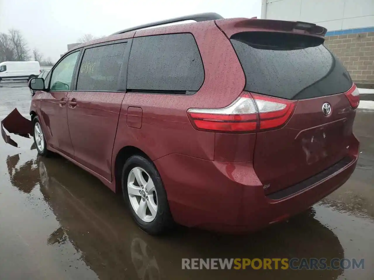 3 Фотография поврежденного автомобиля 5TDKZ3DC8KS979738 TOYOTA SIENNA 2019