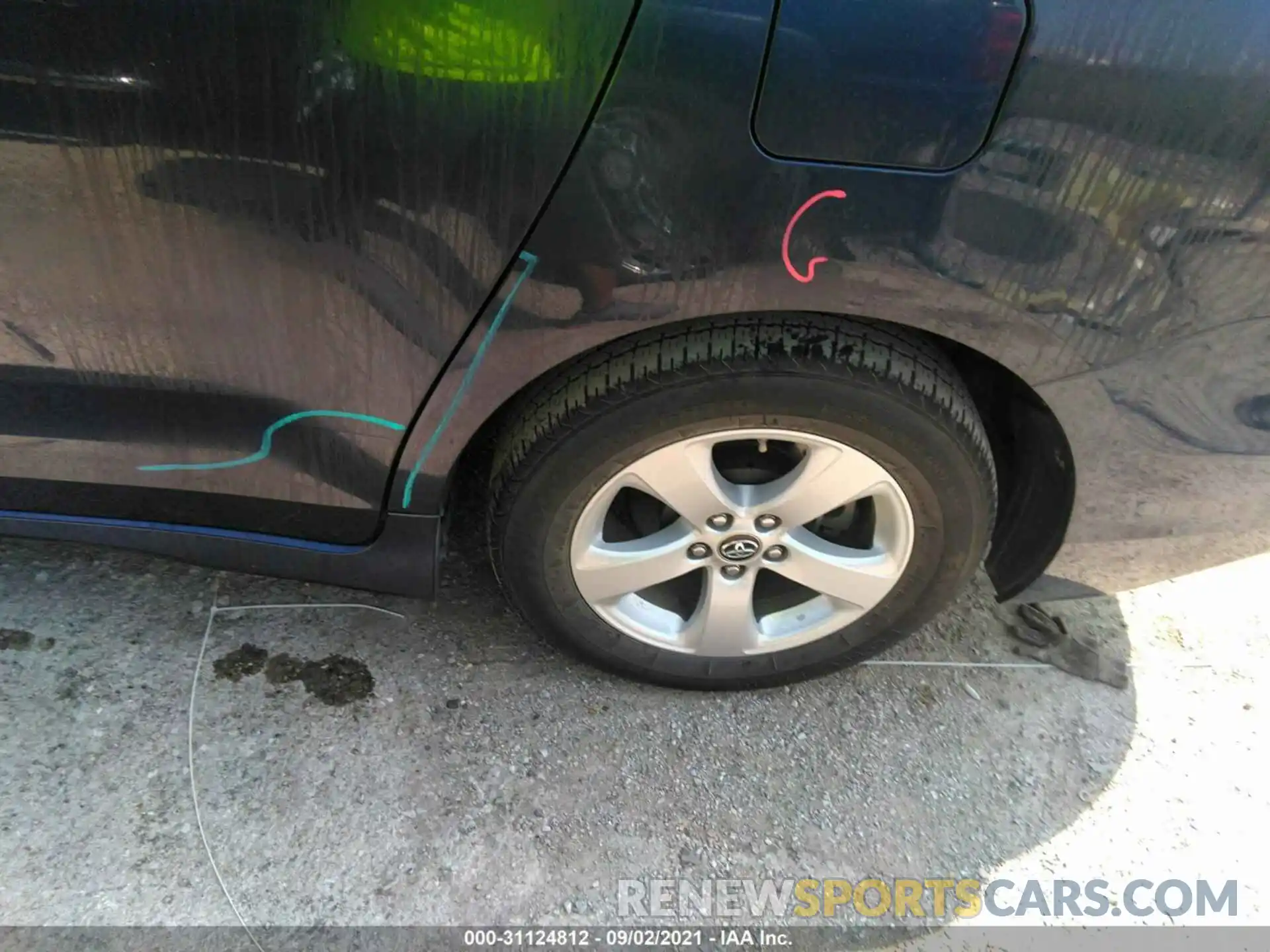 13 Photograph of a damaged car 5TDKZ3DC9KS014371 TOYOTA SIENNA 2019