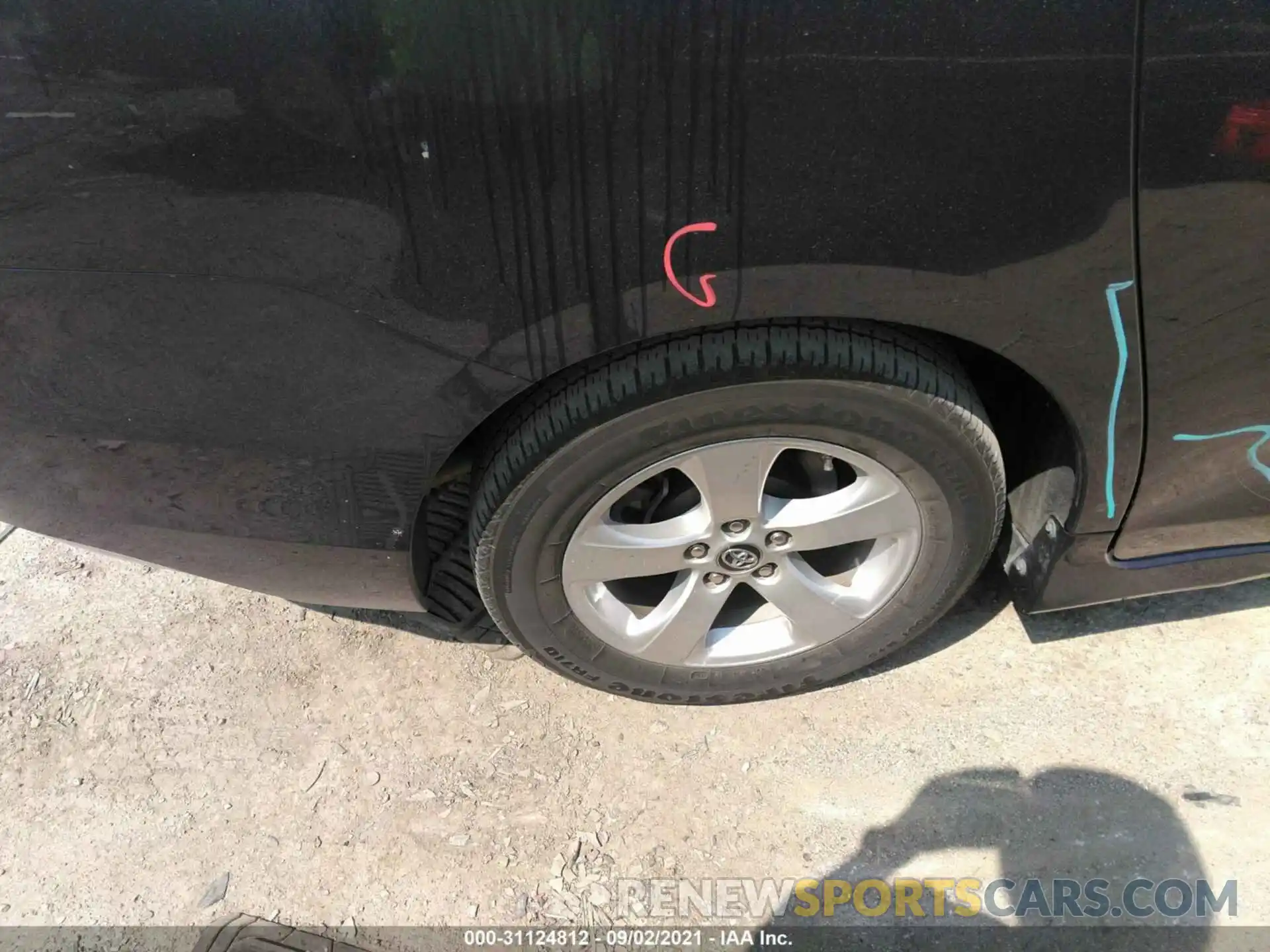 15 Photograph of a damaged car 5TDKZ3DC9KS014371 TOYOTA SIENNA 2019