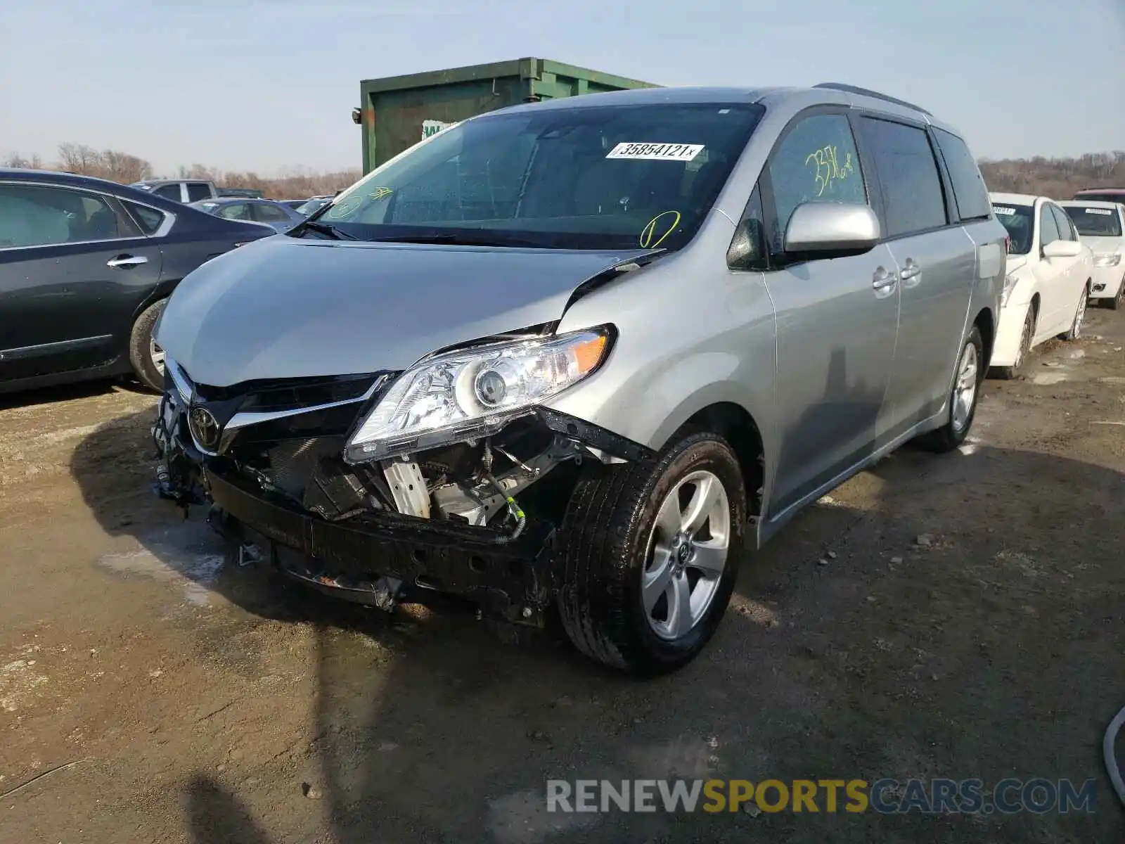 2 Photograph of a damaged car 5TDKZ3DC9KS014791 TOYOTA SIENNA 2019