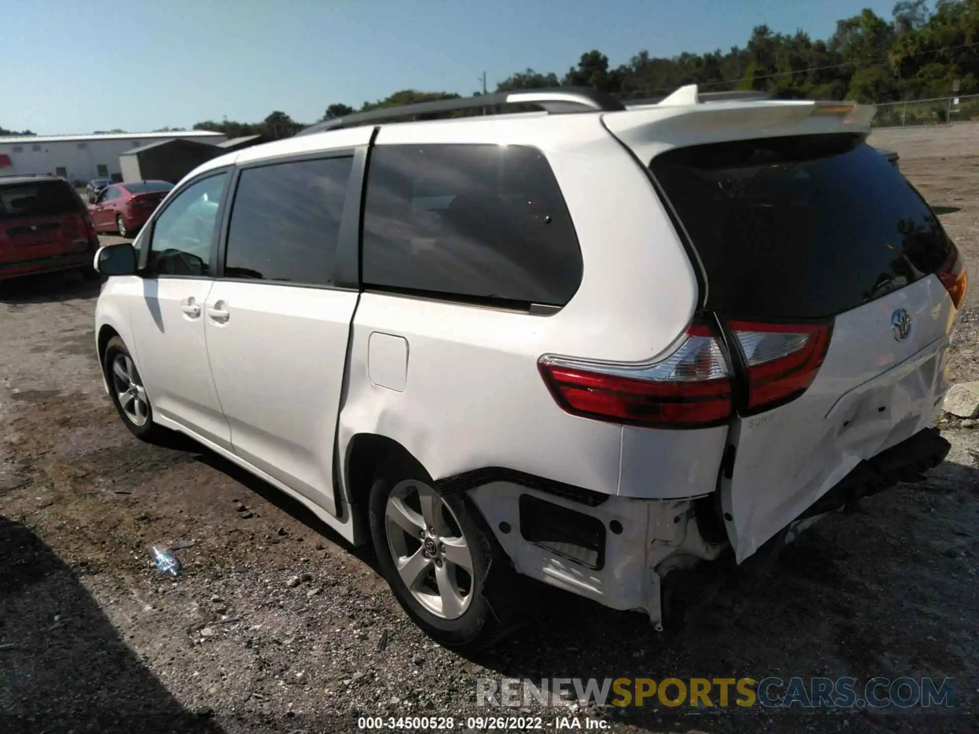 3 Photograph of a damaged car 5TDKZ3DC9KS974323 TOYOTA SIENNA 2019